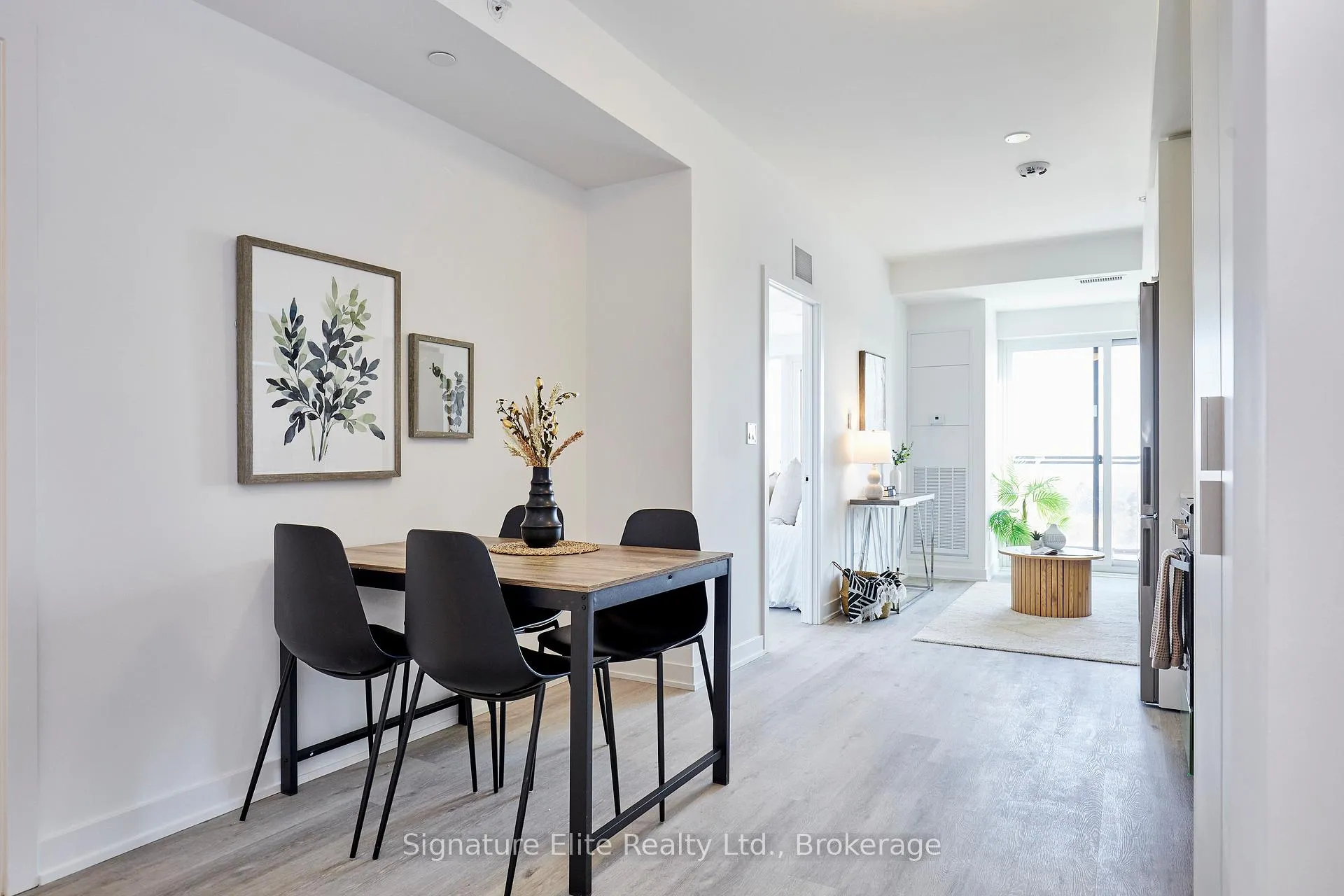 Photo 3 of Unit 902, 4569 Kingston Road, Scarborough, West Hill — HOMEH