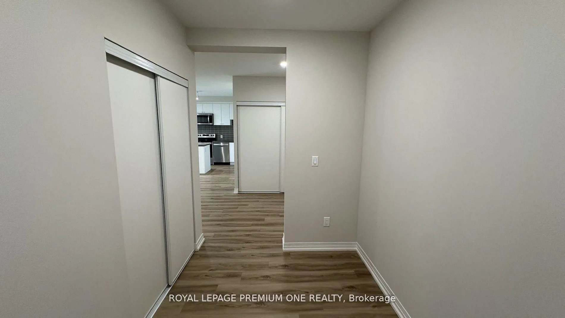 Photo 9 of Unit 220, 50 Herrick Avenue, St. Catharines, Oakdale — HOMEH