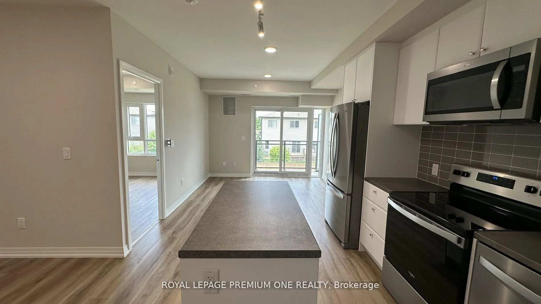 Photo 15 of Unit 220, 50 Herrick Avenue, St. Catharines, Oakdale — HOMEH