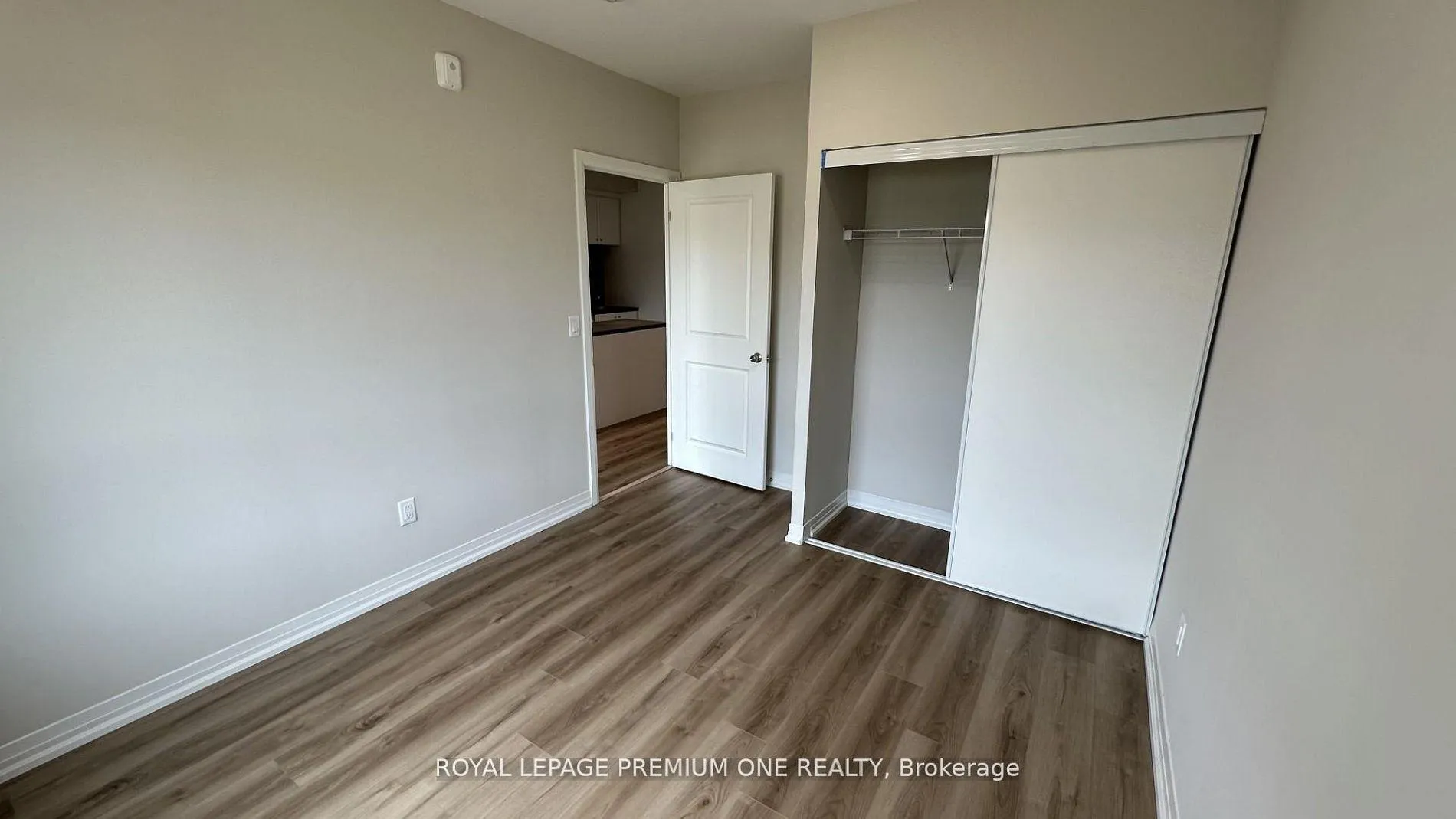 Photo 21 of Unit 220, 50 Herrick Avenue, St. Catharines, Oakdale — HOMEH