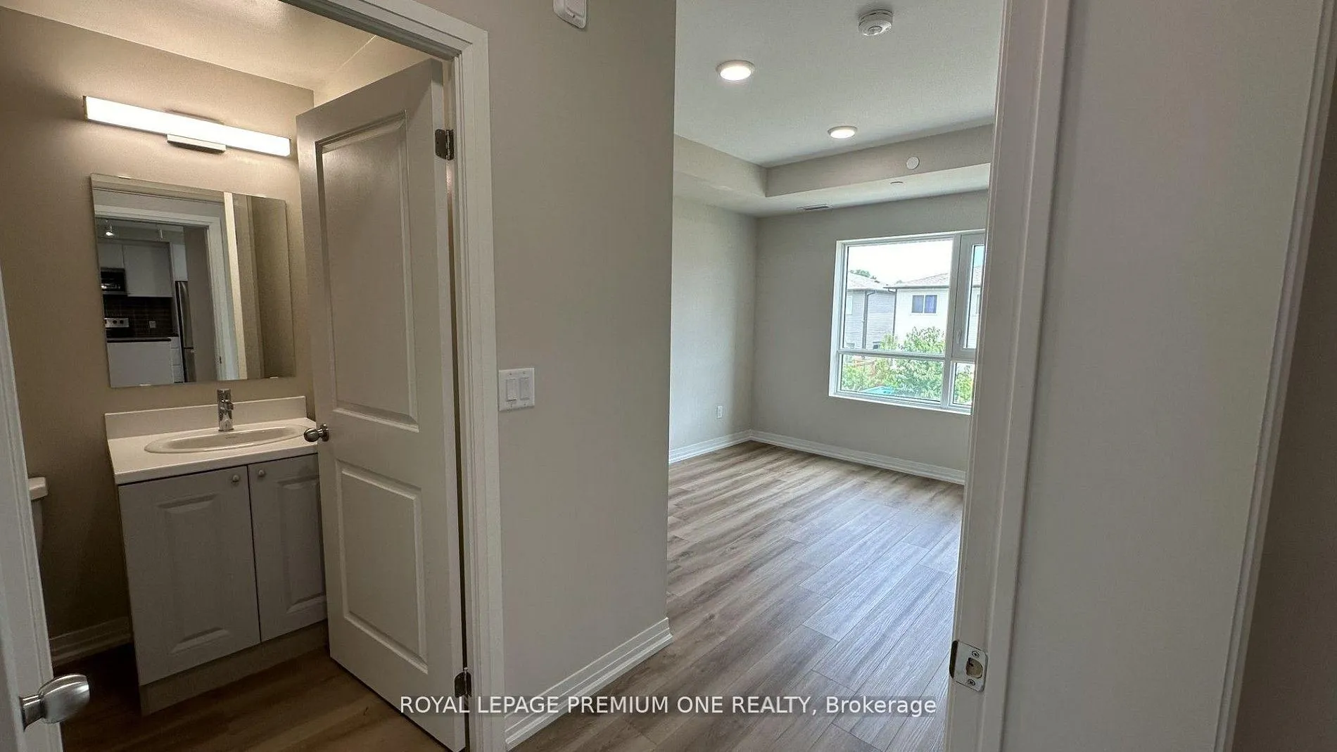 Photo 27 of Unit 220, 50 Herrick Avenue, St. Catharines, Oakdale — HOMEH