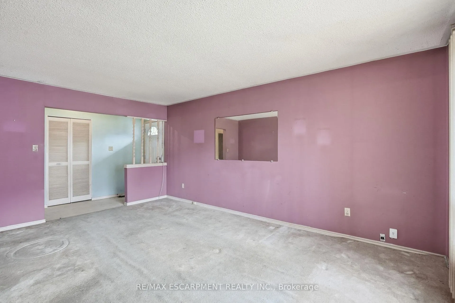 Photo 6 of 53 Sherry Lane Drive, Hamilton, Vincent — HOMEH