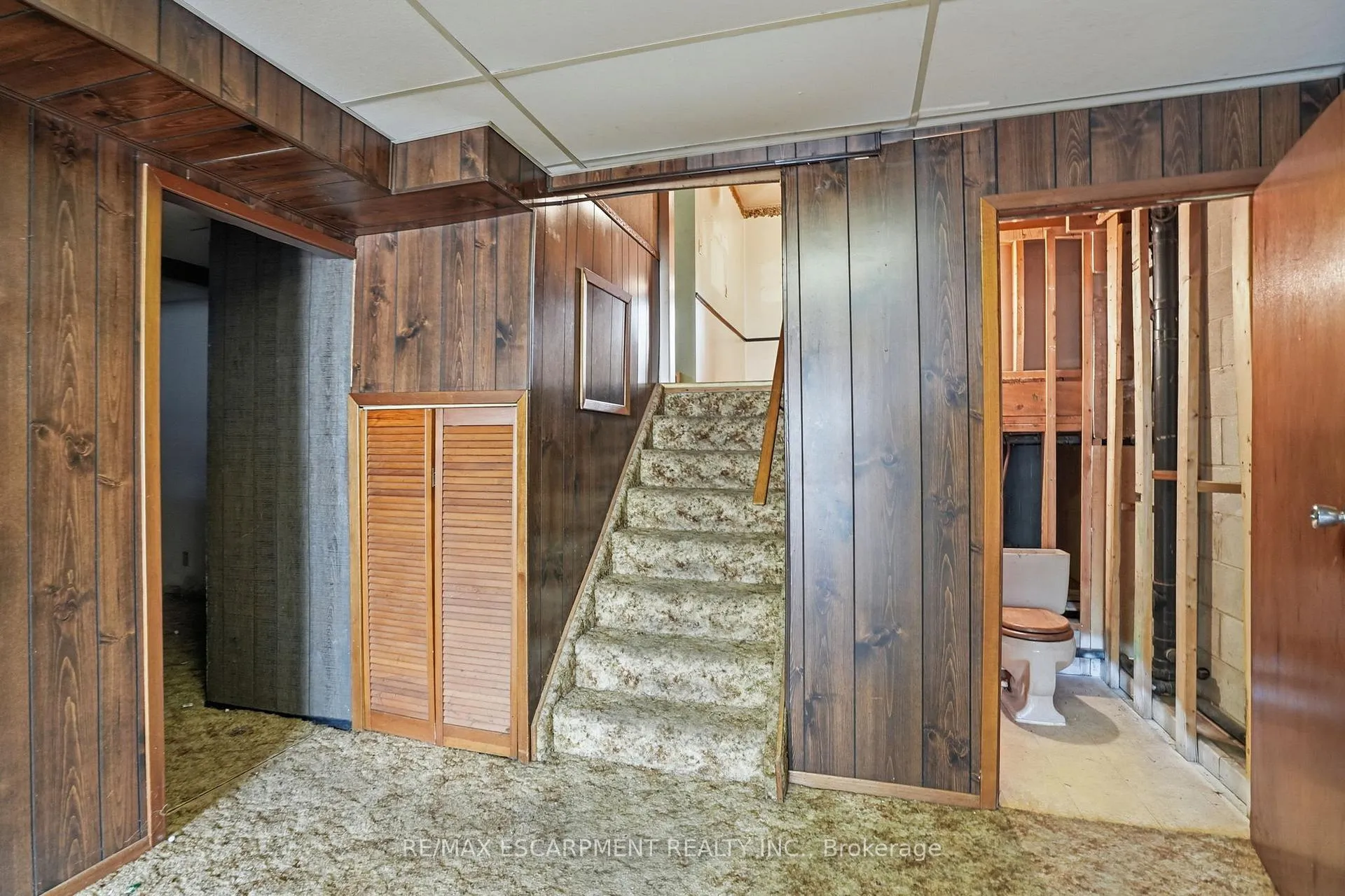 Photo 14 of 53 Sherry Lane Drive, Hamilton, Vincent — HOMEH