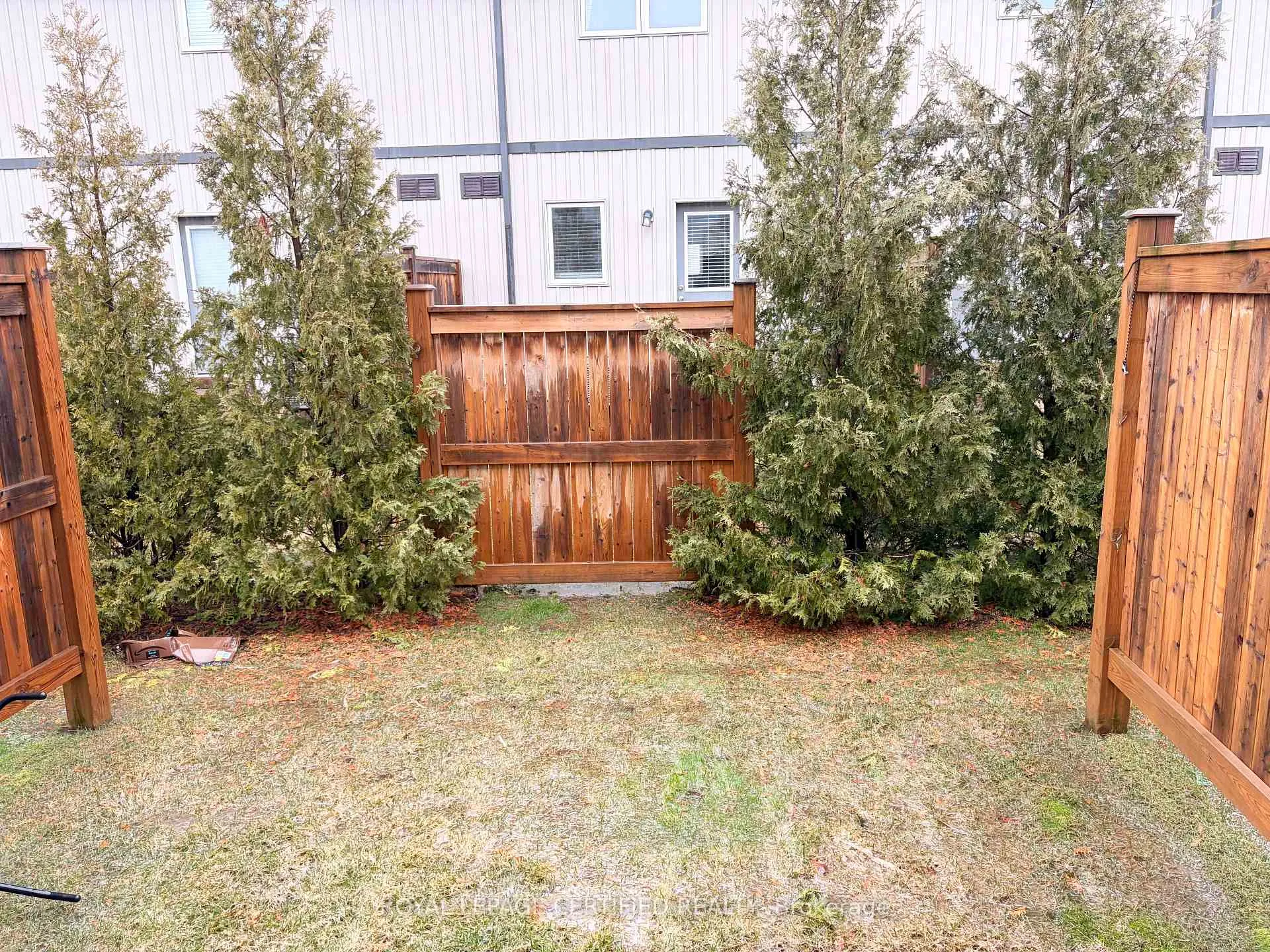 Photo 11 of Unit 53, 7768 Ascot Circle NE, Niagara Falls, Ascot — HOMEH
