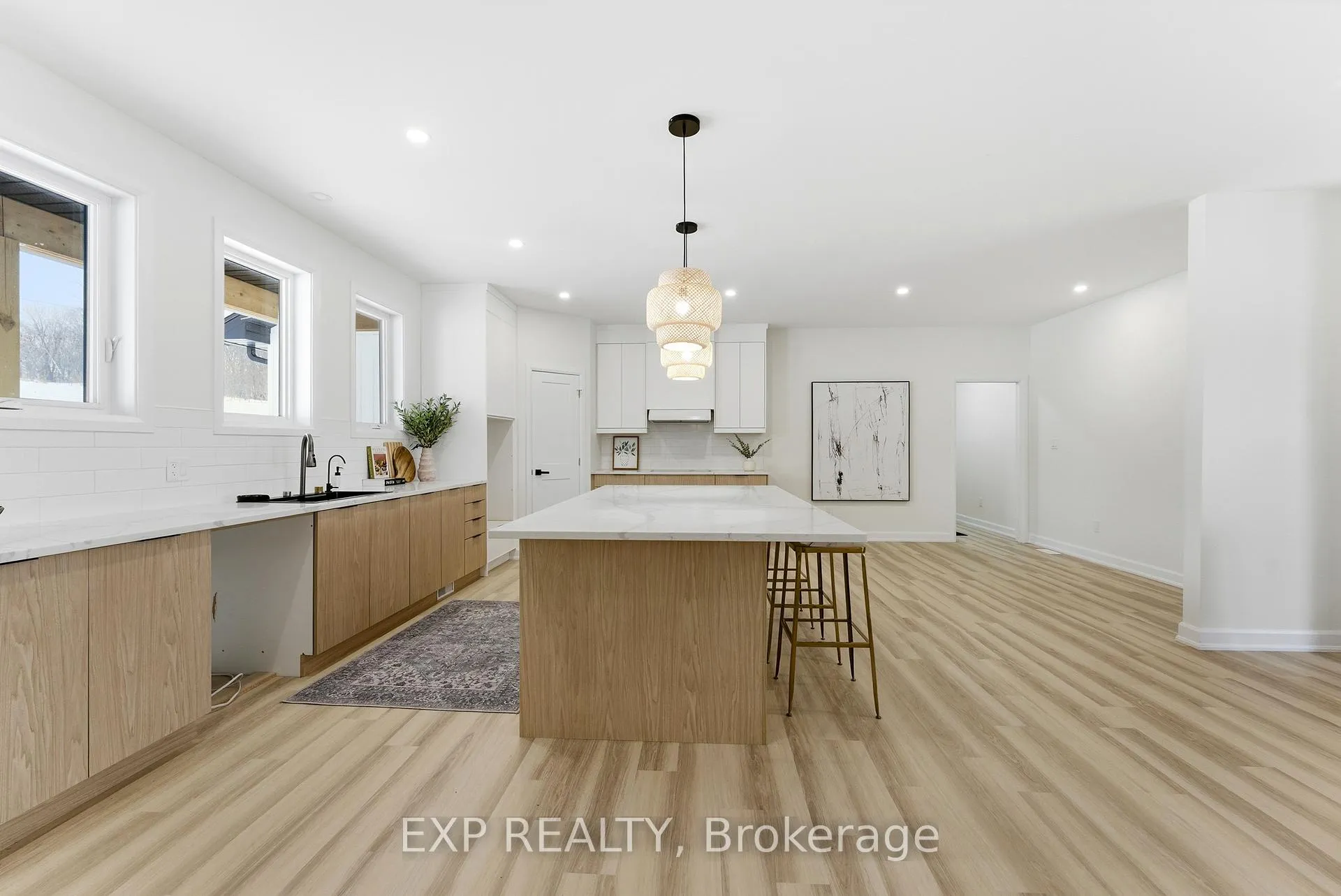 Photo 7 of 171 Pine Hill Crescent, Belleville, Thurlow Ward — HOMEH