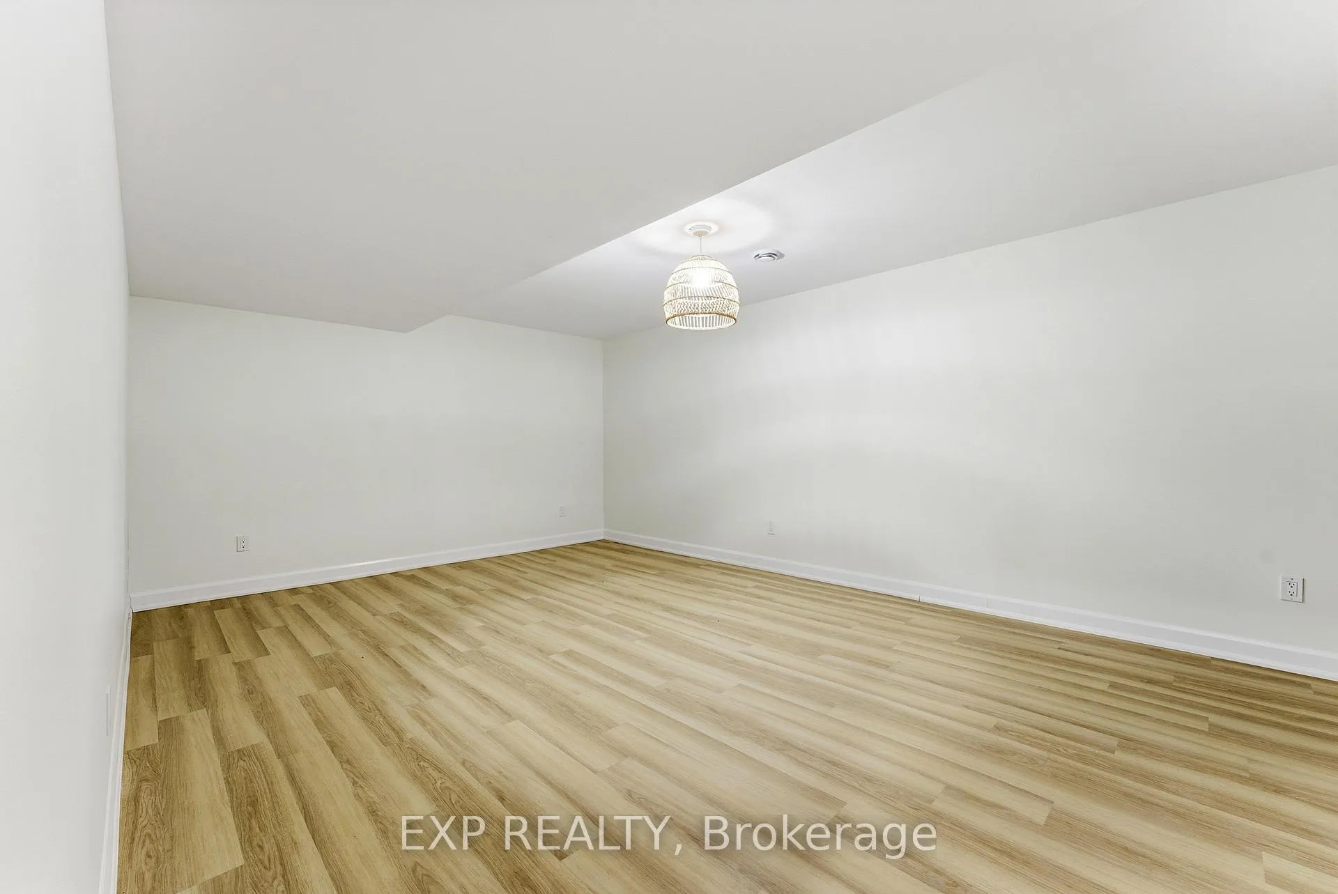 Photo 36 of 171 Pine Hill Crescent, Belleville, Thurlow Ward — HOMEH