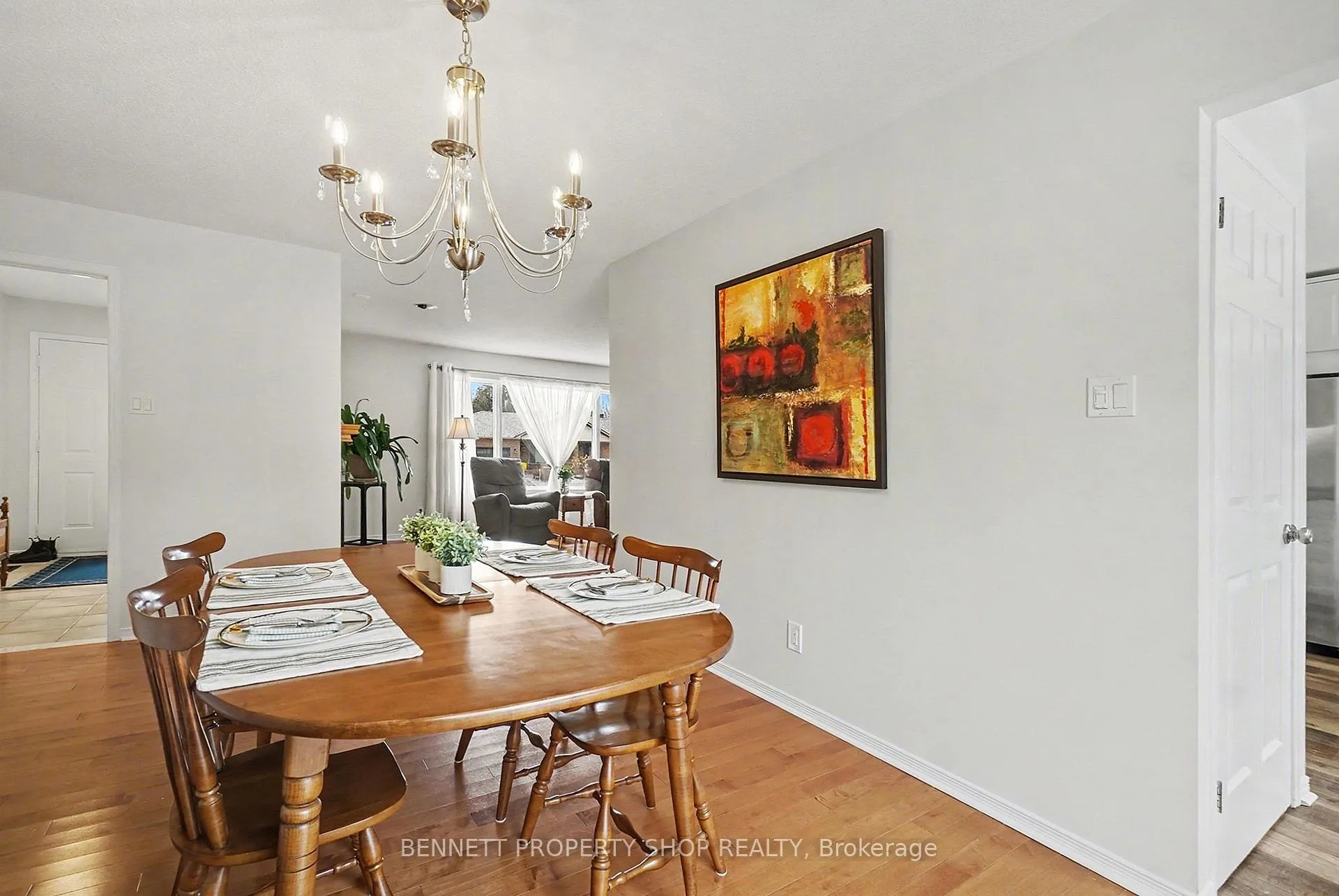 Photo 7 of 1262 Rousseau Crescent, Ottawa, Greely — HOMEH