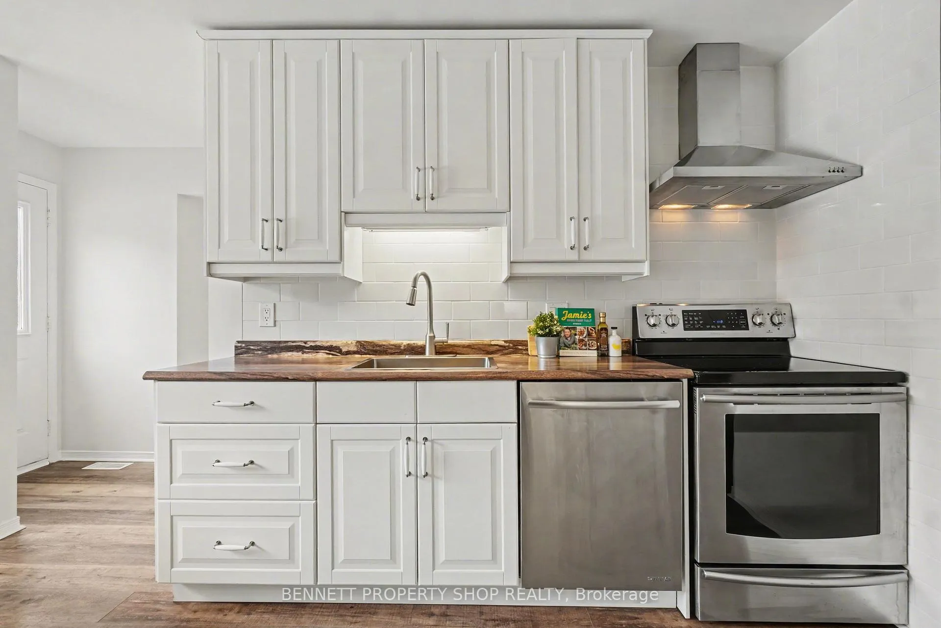 Photo 14 of 1262 Rousseau Crescent, Ottawa, Greely — HOMEH