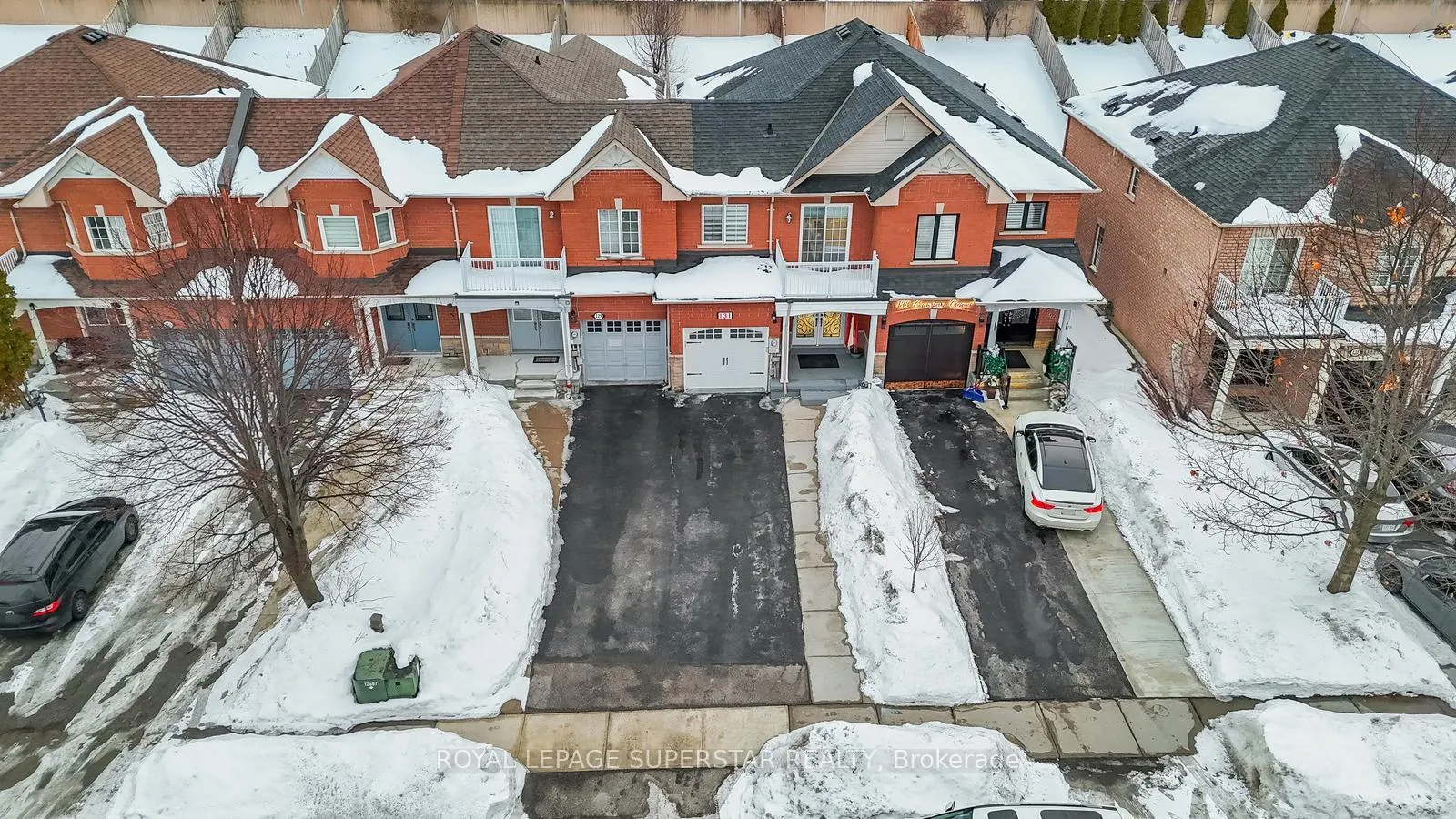 Photo 4 of 131 Checkerberry Crescent, Brampton, Sandringham-Wellington — HOMEH