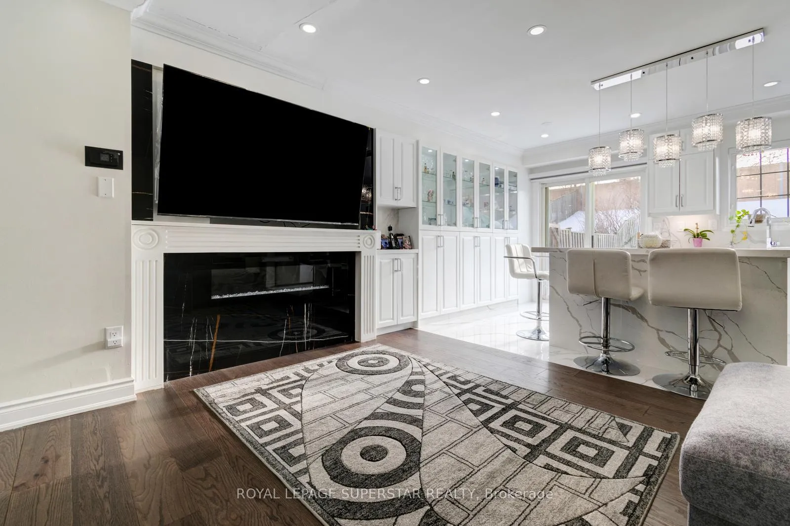 Photo 10 of 131 Checkerberry Crescent, Brampton, Sandringham-Wellington — HOMEH