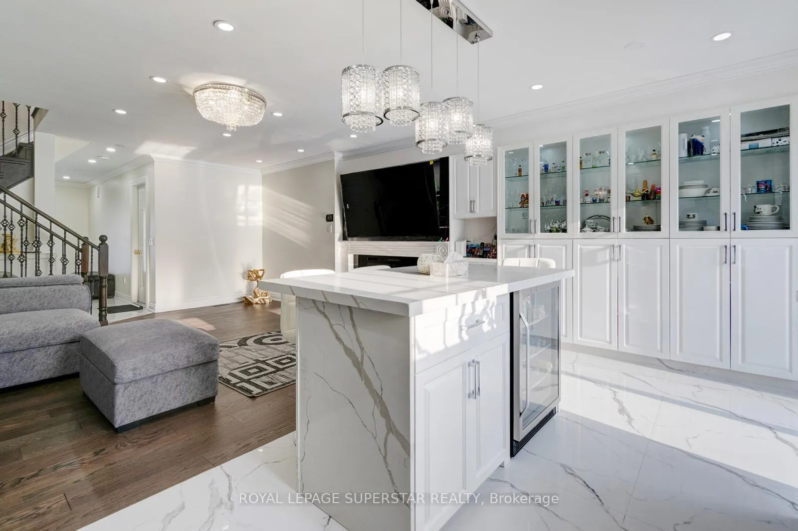 Photo 17 of 131 Checkerberry Crescent, Brampton, Sandringham-Wellington — HOMEH