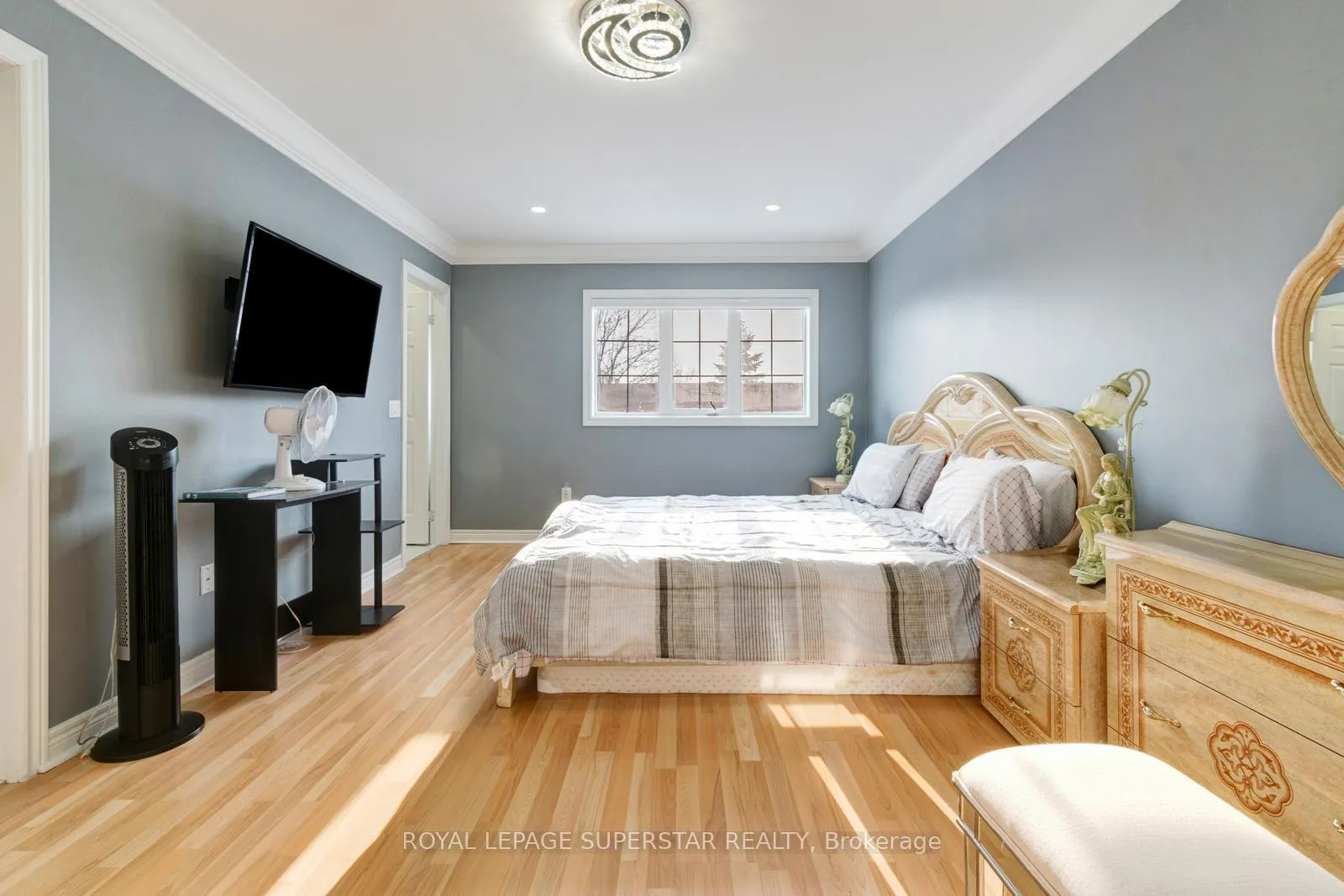 Photo 24 of 131 Checkerberry Crescent, Brampton, Sandringham-Wellington — HOMEH