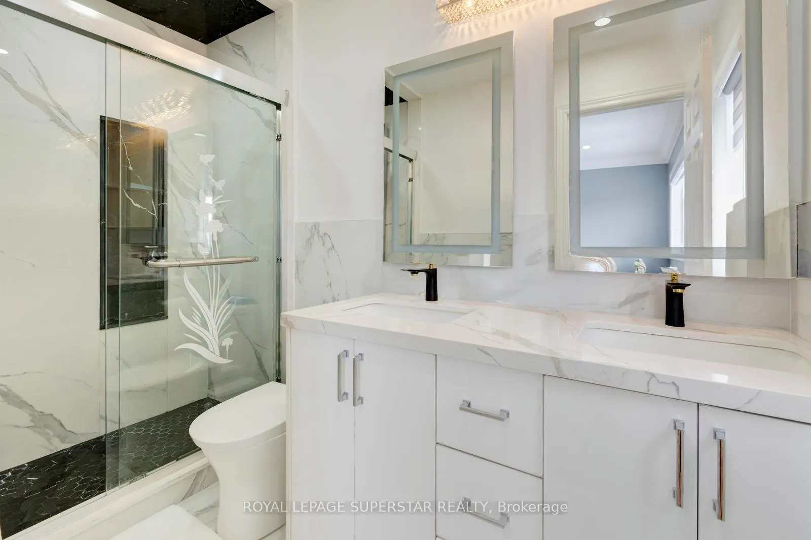 Photo 31 of 131 Checkerberry Crescent, Brampton, Sandringham-Wellington — HOMEH