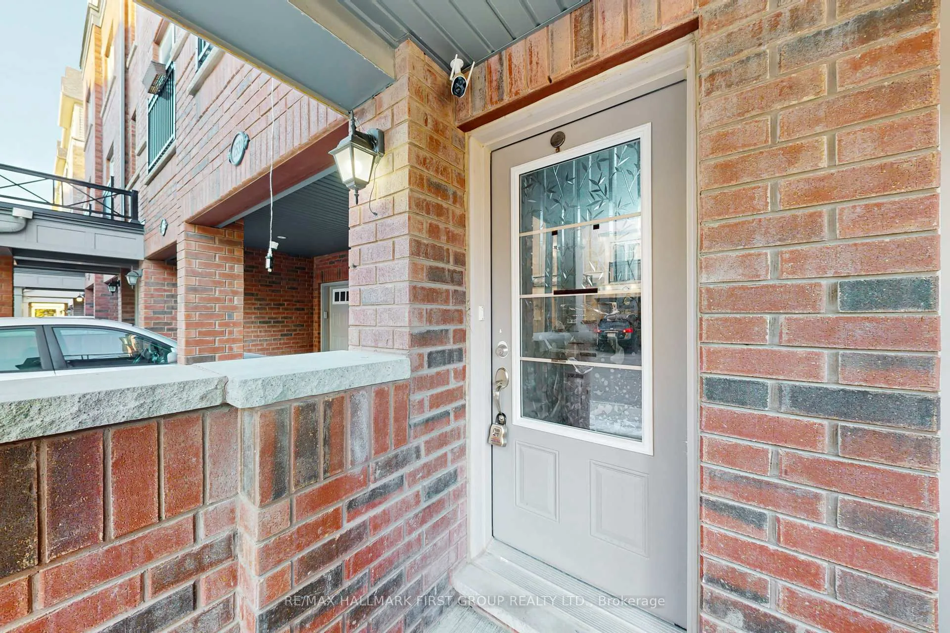 Photo 4 of 2532 Bromus Path, Oshawa, Windfields — HOMEH