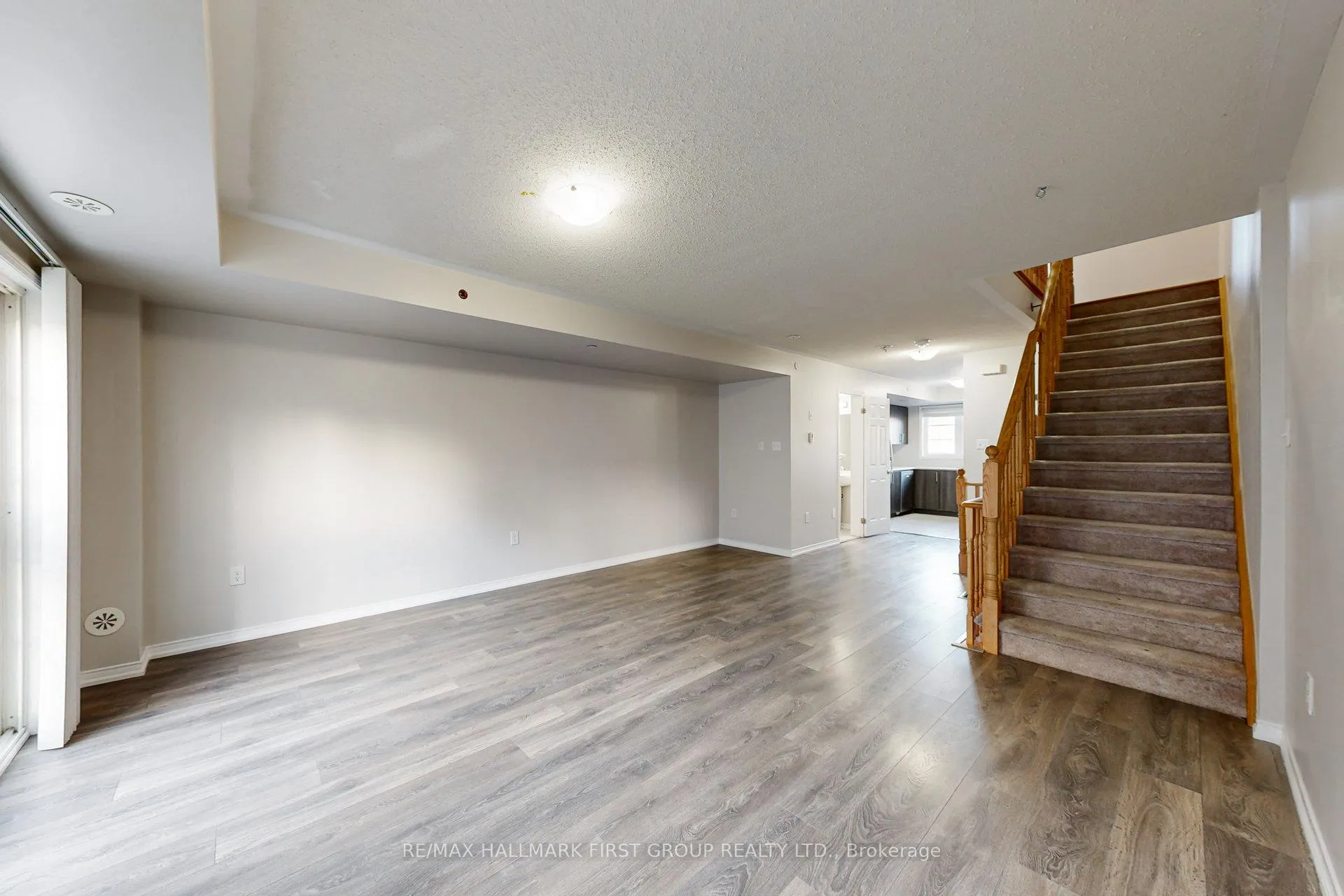 Photo 20 of 2532 Bromus Path, Oshawa, Windfields — HOMEH