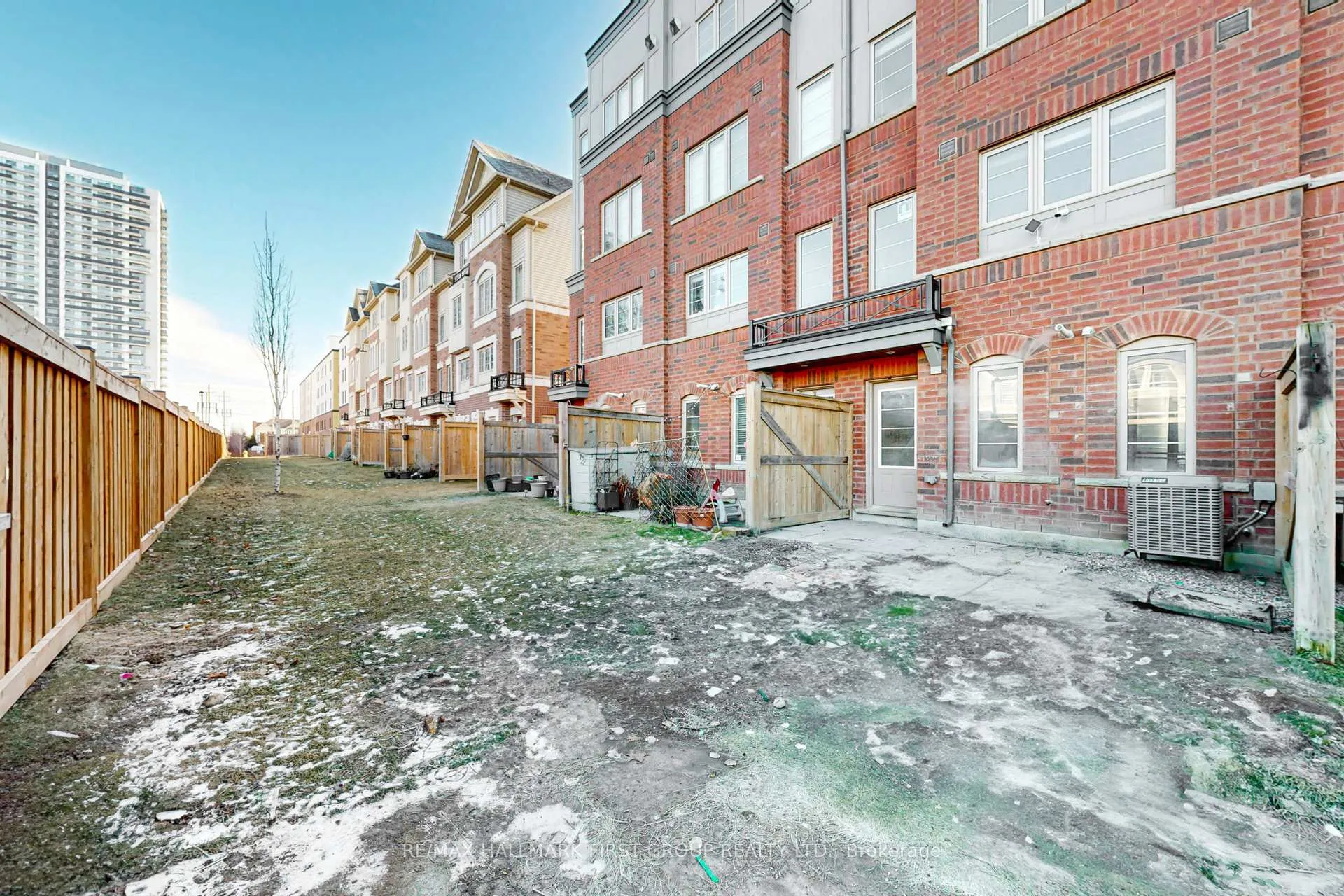 Photo 43 of 2532 Bromus Path, Oshawa, Windfields — HOMEH