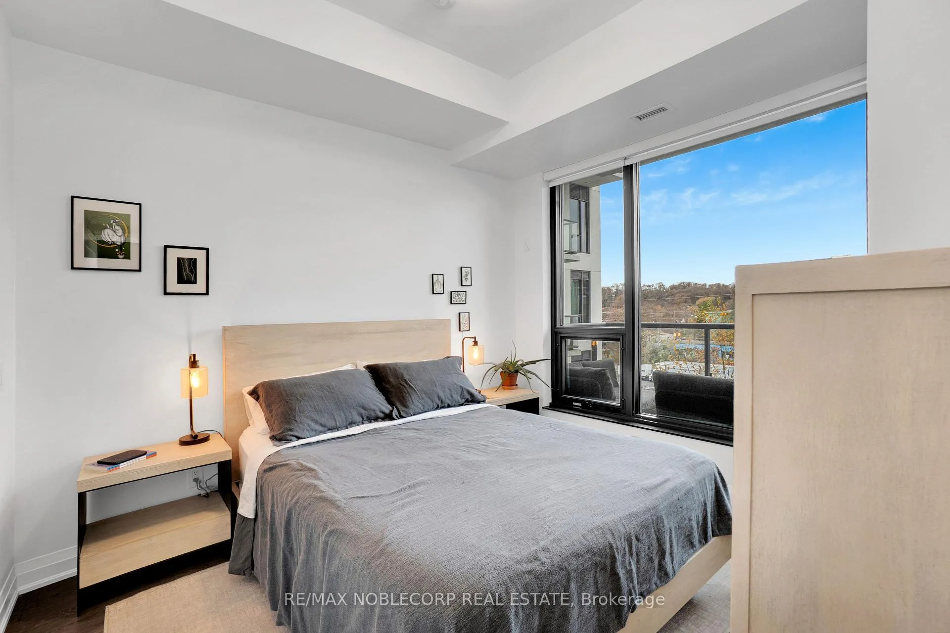 Photo 10 of Unit 531, 280 Howland Avenue, Toronto, The Annex — HOMEH