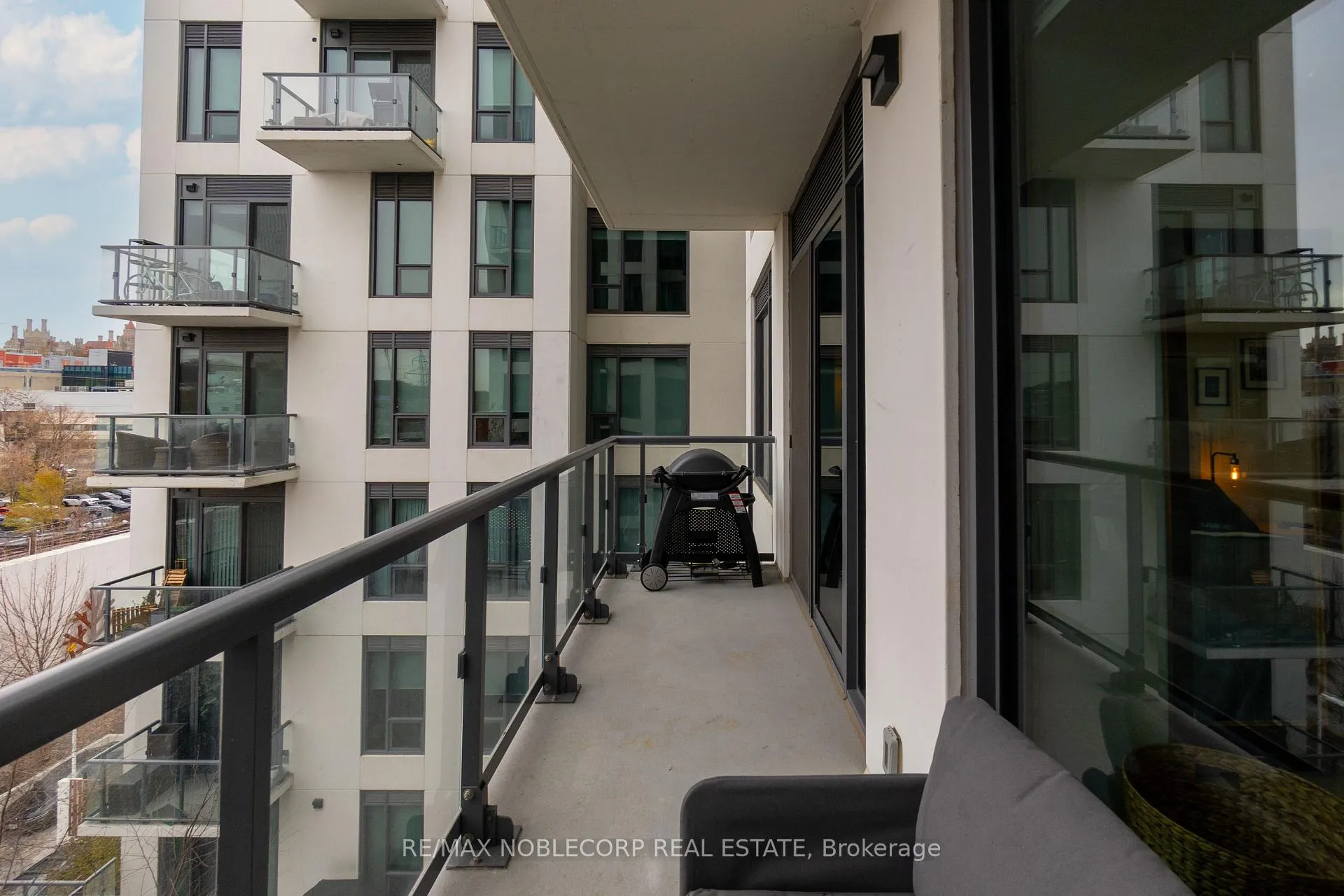 Photo 17 of Unit 531, 280 Howland Avenue, Toronto, The Annex — HOMEH