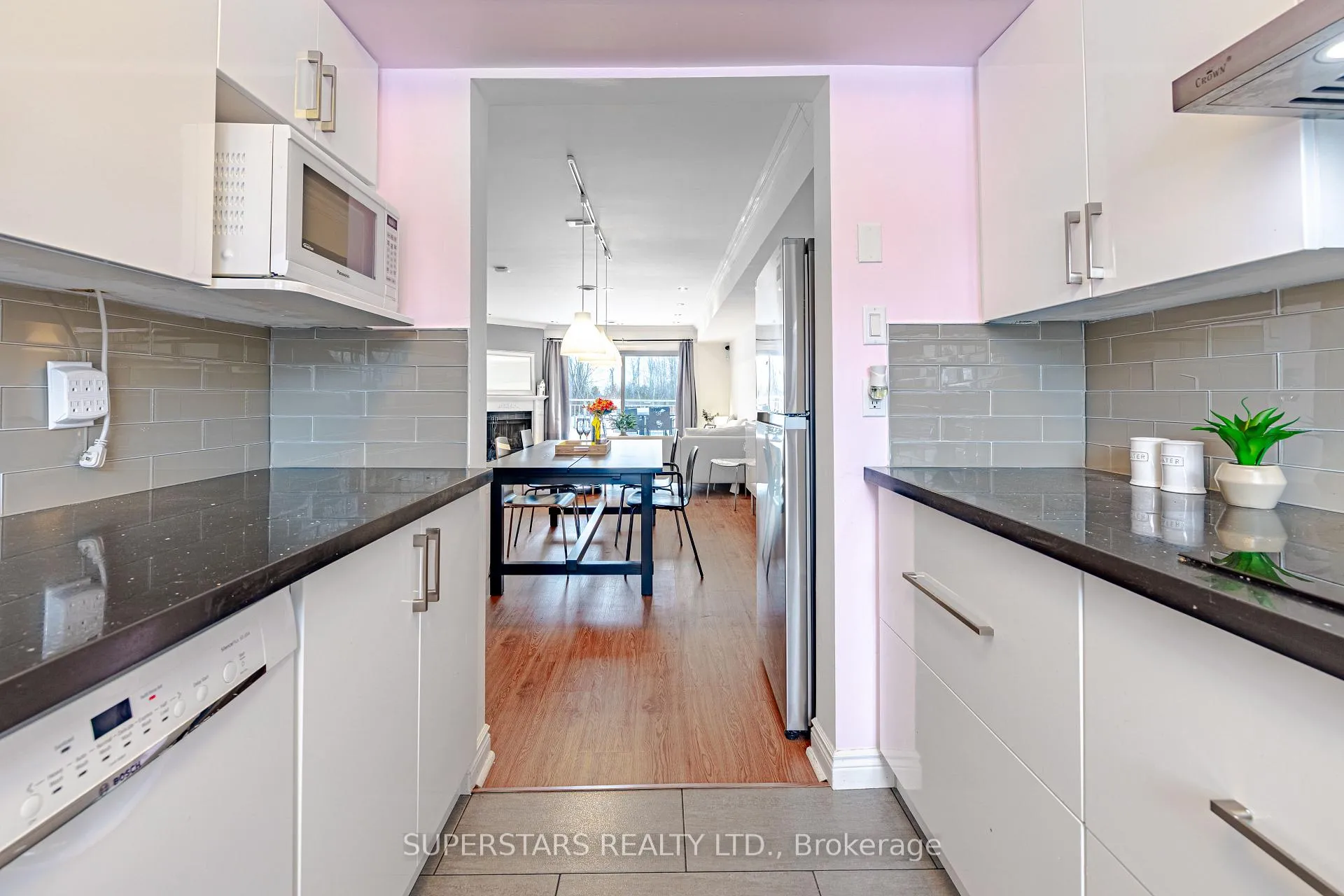 Photo 11 of Unit 23, 100 Laguna Parkway, Ramara, Rural Ramara — HOMEH