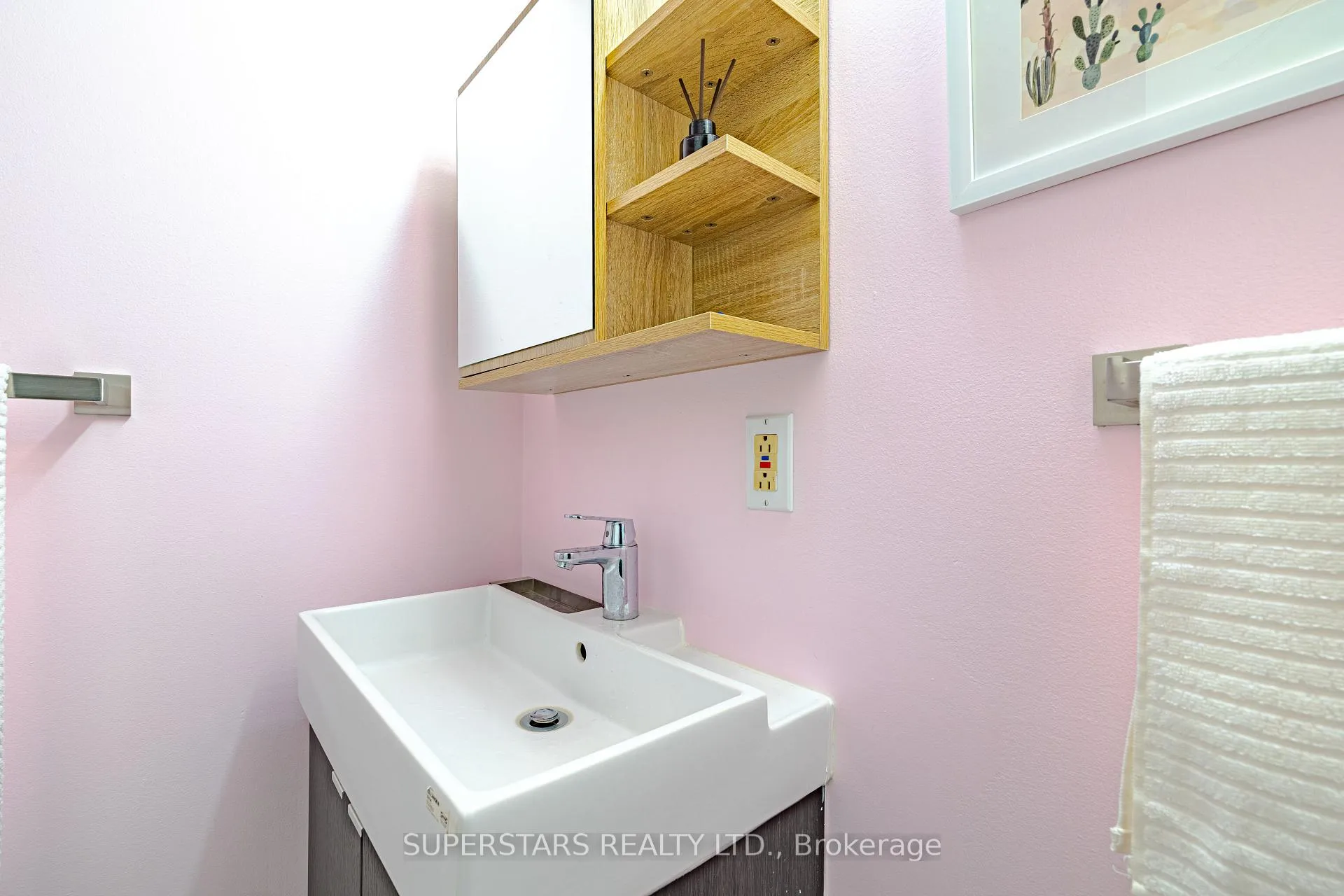 Photo 29 of Unit 23, 100 Laguna Parkway, Ramara, Rural Ramara — HOMEH