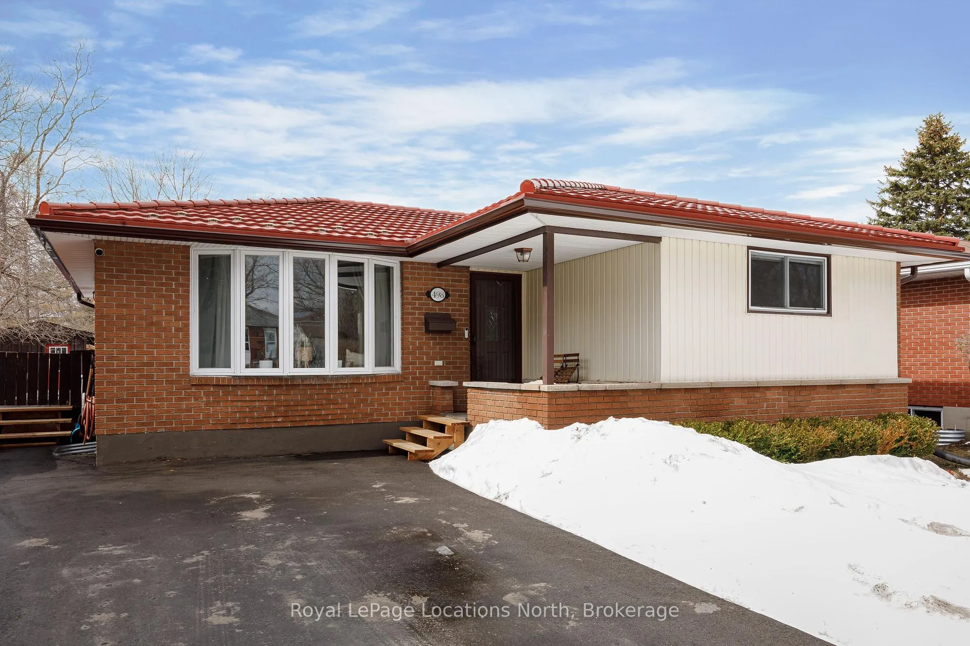 Photo 1 of 498 Spruce Street, Collingwood — HOMEH