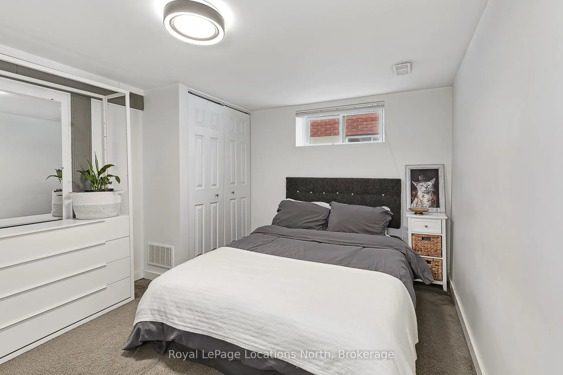 Photo 38 of 498 Spruce Street, Collingwood — HOMEH