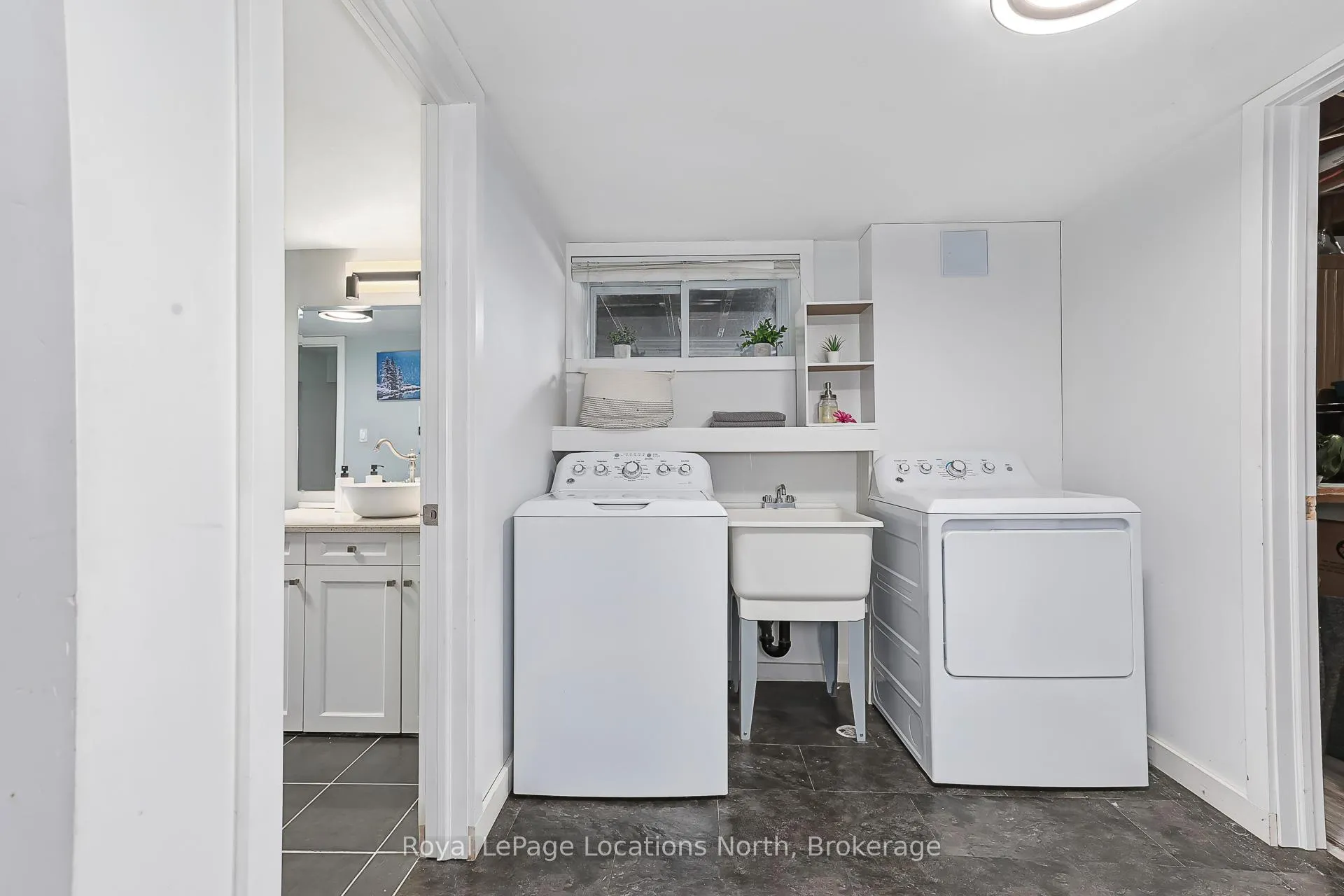 Photo 39 of 498 Spruce Street, Collingwood — HOMEH