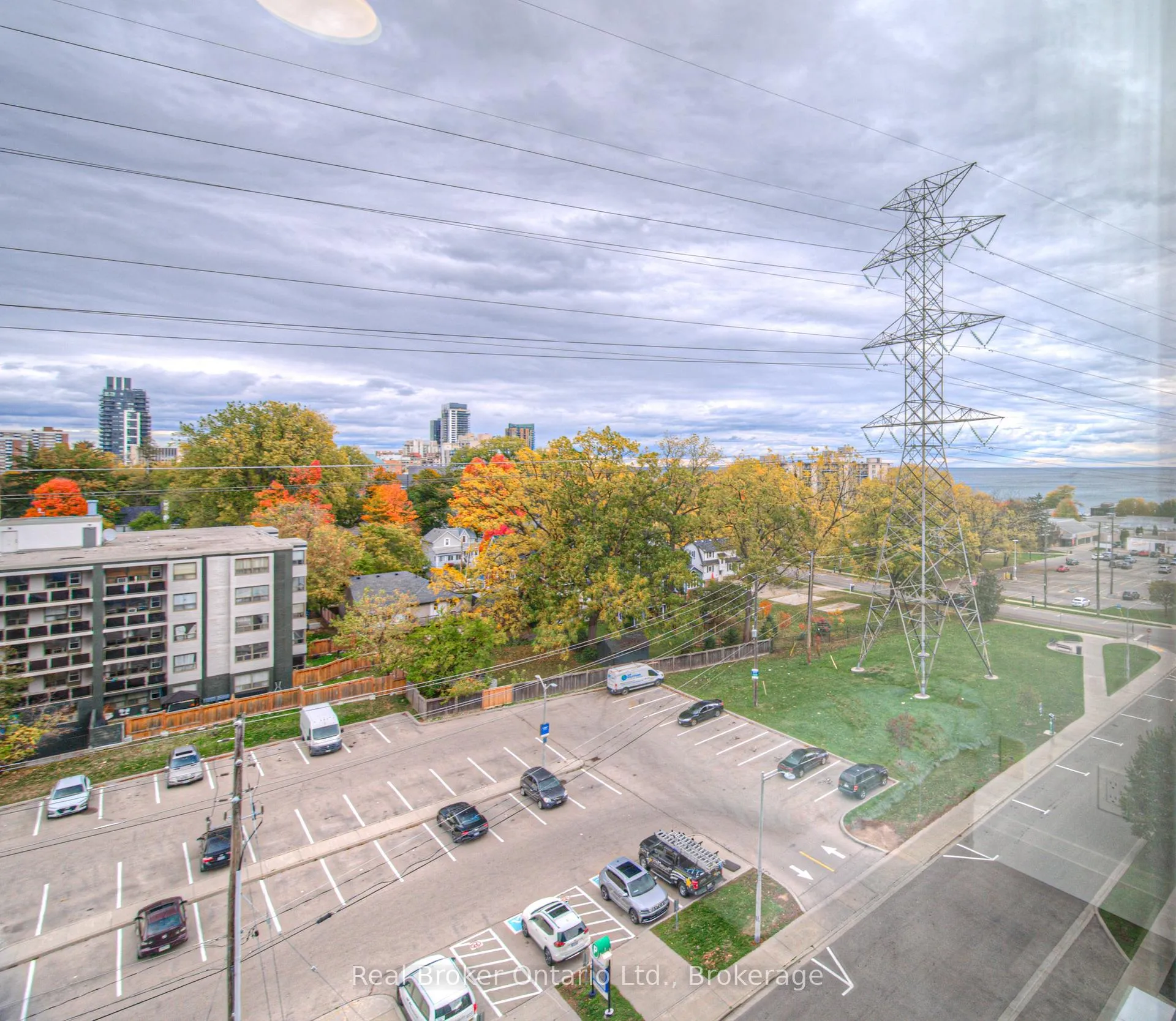 Photo 25 of Unit 705, 500 Brock Avenue, Burlington, Brant — HOMEH