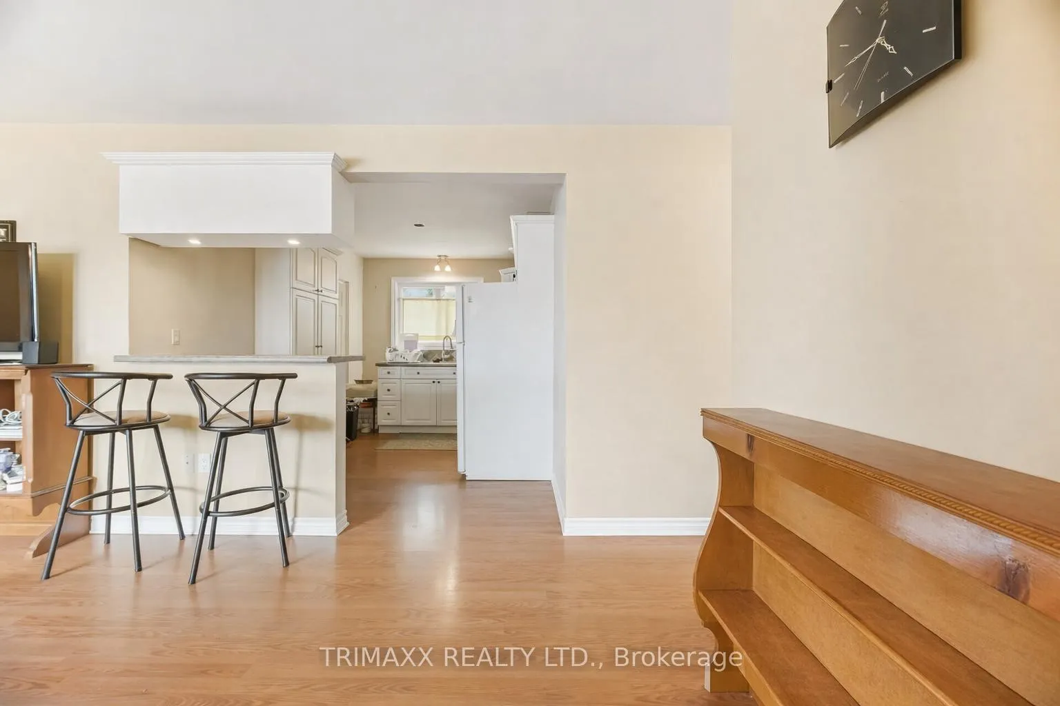 Photo 8 of 3316 Mclaren Crescent, Niagara Falls, Stamford — HOMEH