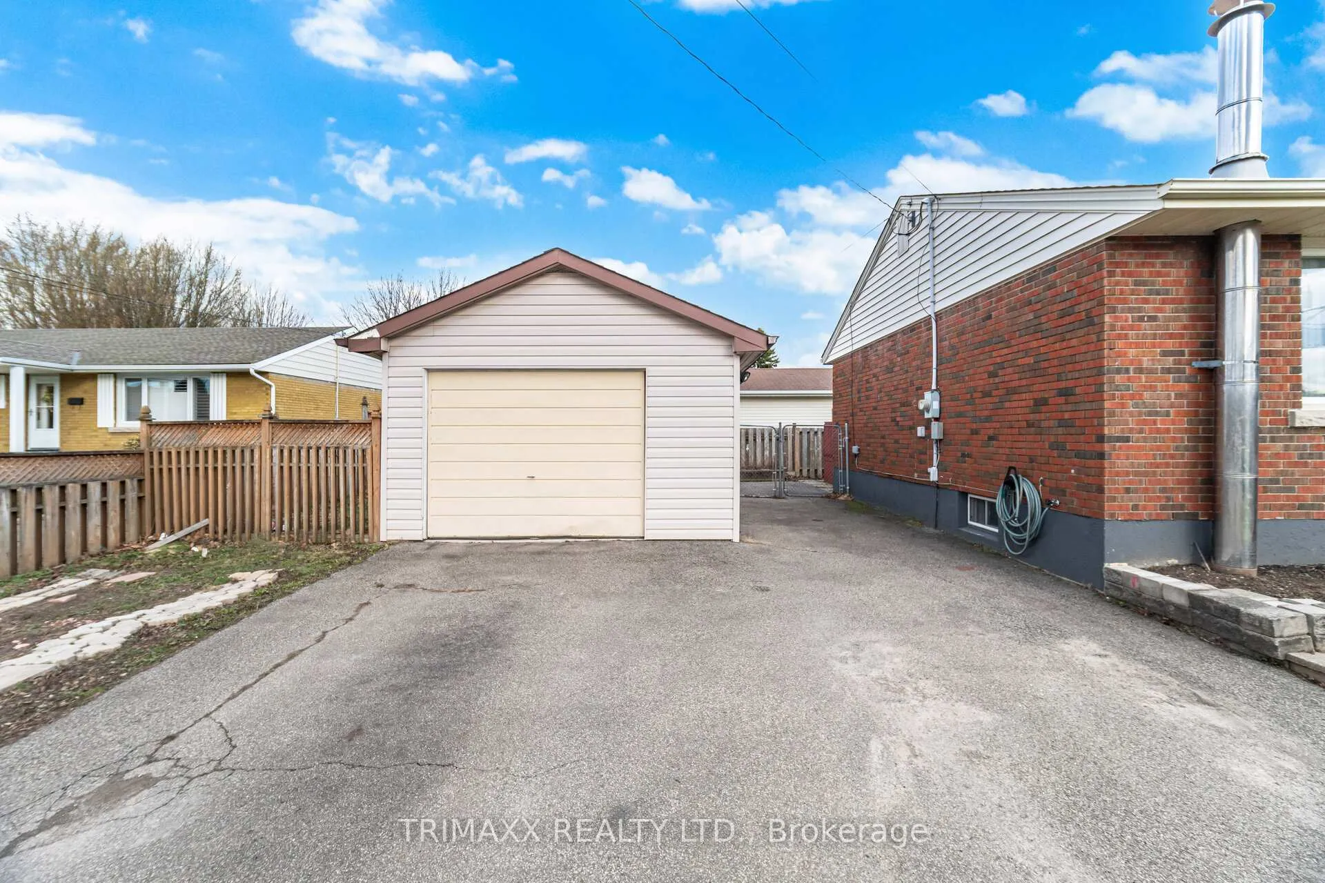 Photo 25 of 3316 Mclaren Crescent, Niagara Falls, Stamford — HOMEH