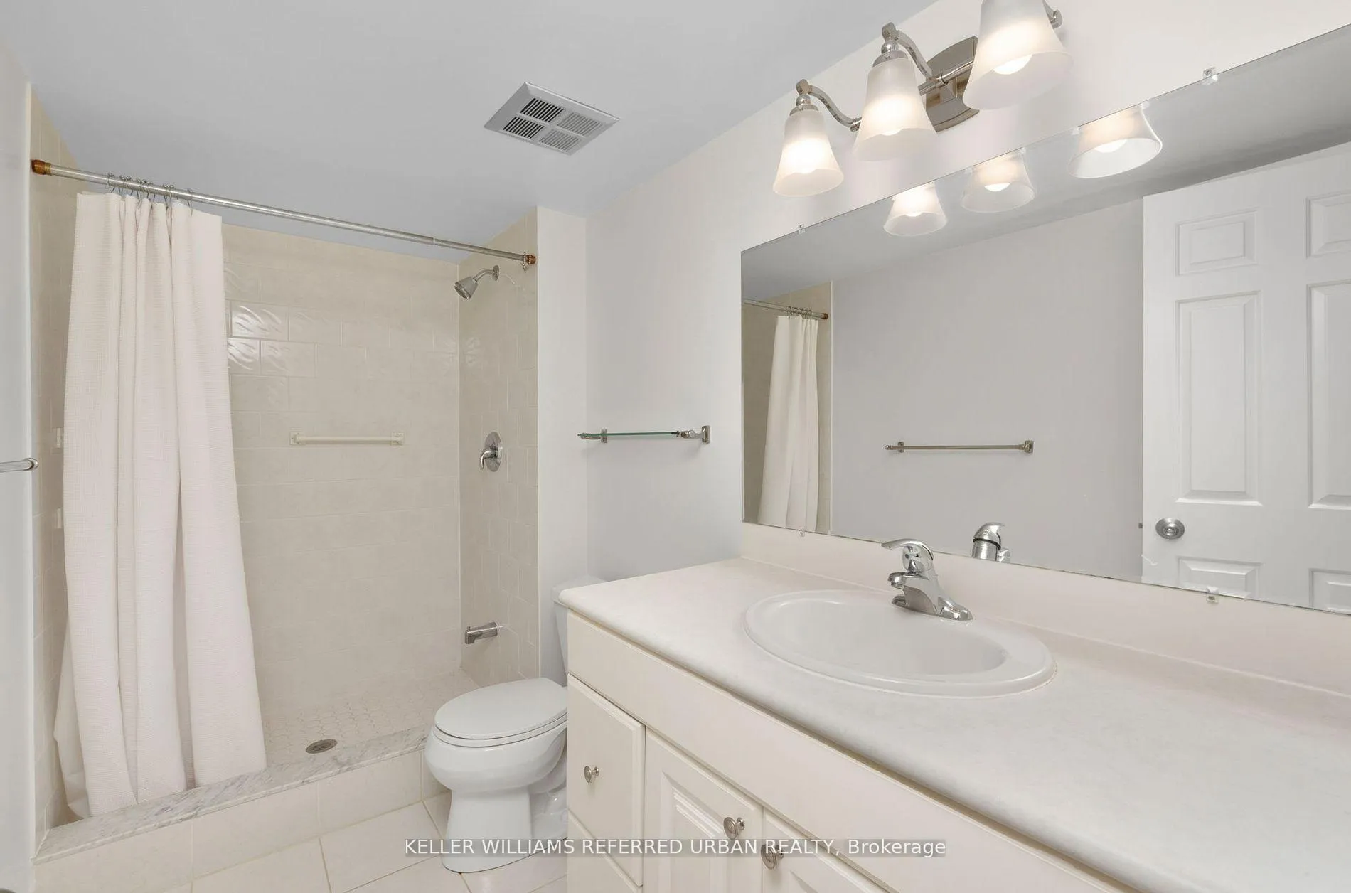 Photo 14 of Unit 522, 255 The Donway, North York, Banbury-Don Mills — HOMEH