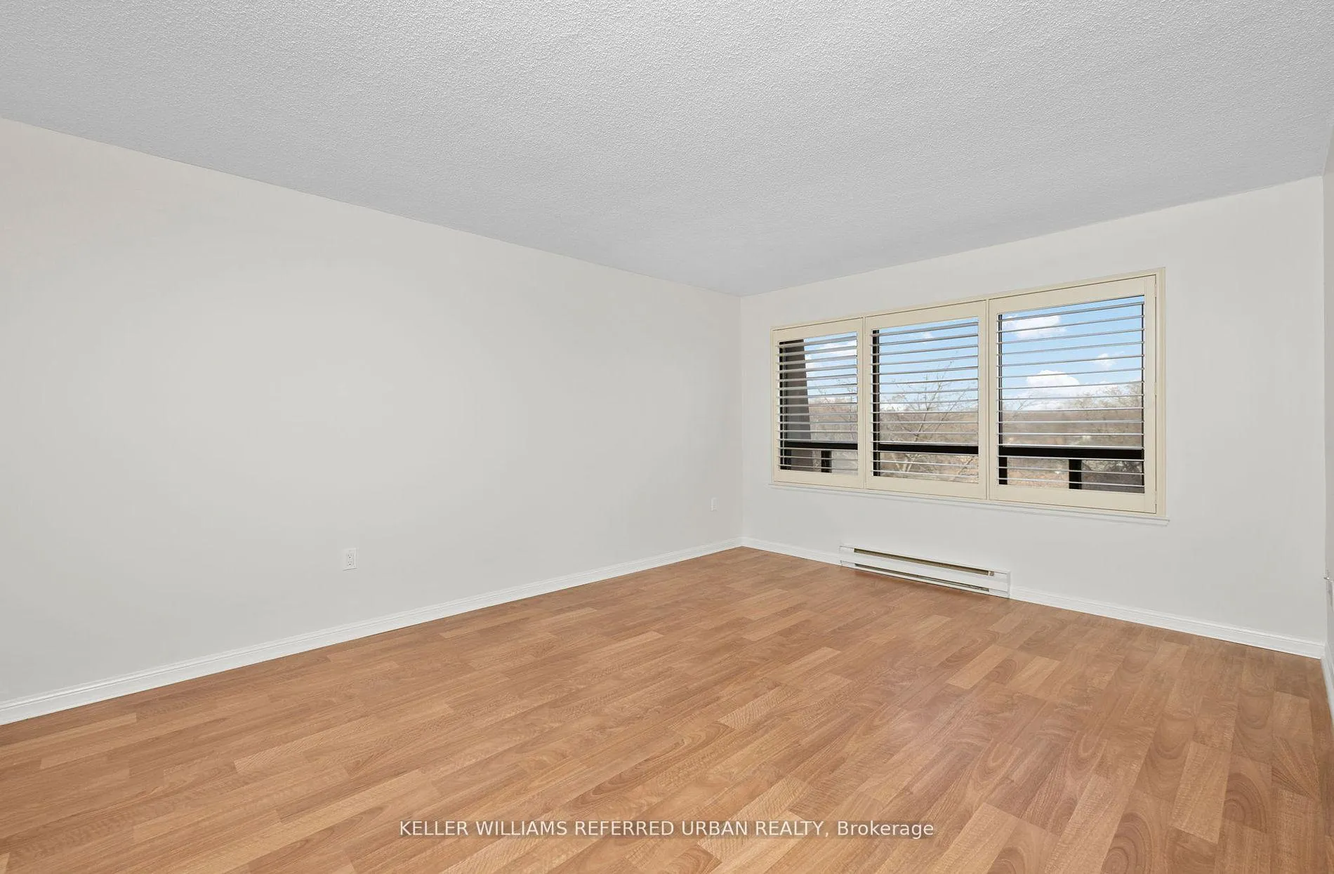 Photo 15 of Unit 522, 255 The Donway, North York, Banbury-Don Mills — HOMEH