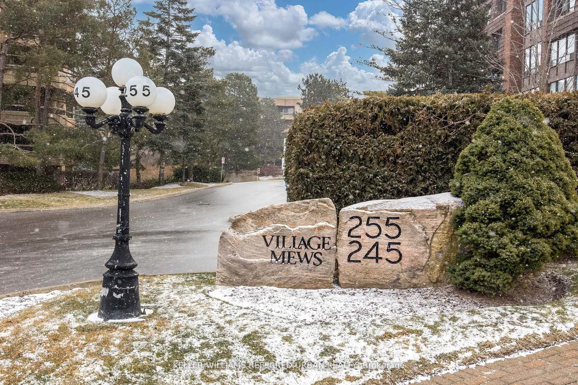 Photo 29 of Unit 522, 255 The Donway, North York, Banbury-Don Mills — HOMEH