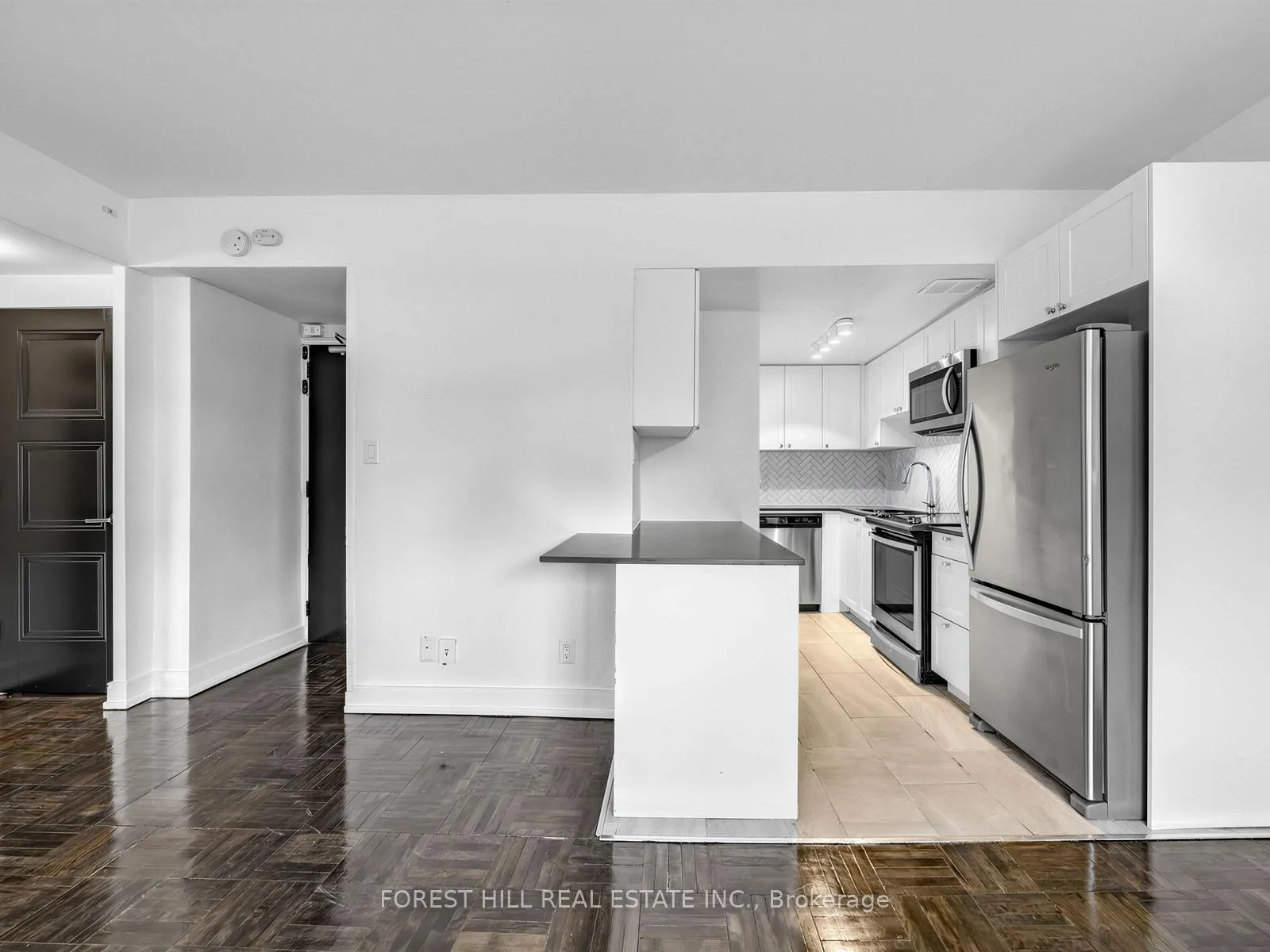 Photo 6 of Unit 102, 70 Spadina Road, Toronto, The Annex — HOMEH