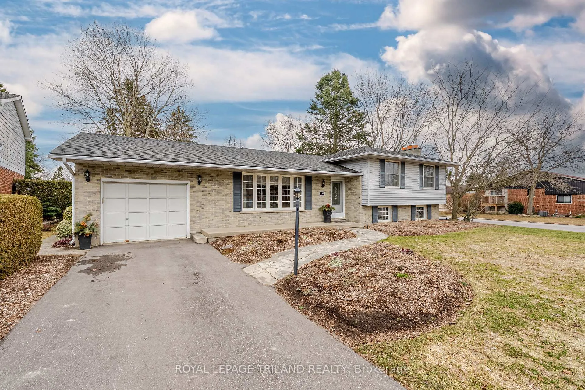 Photo 1 of 188 Canterbury Drive, Thames Centre, Dorchester — HOMEH