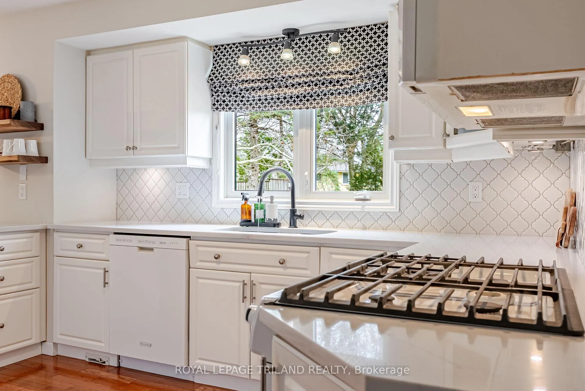 Photo 15 of 188 Canterbury Drive, Thames Centre, Dorchester — HOMEH