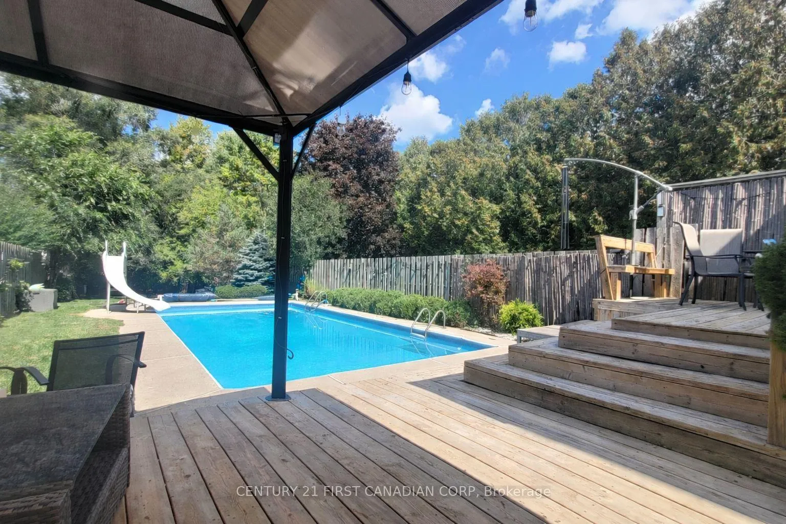 Photo 2 of 234 Union Street, Central Elgin, Belmont — HOMEH