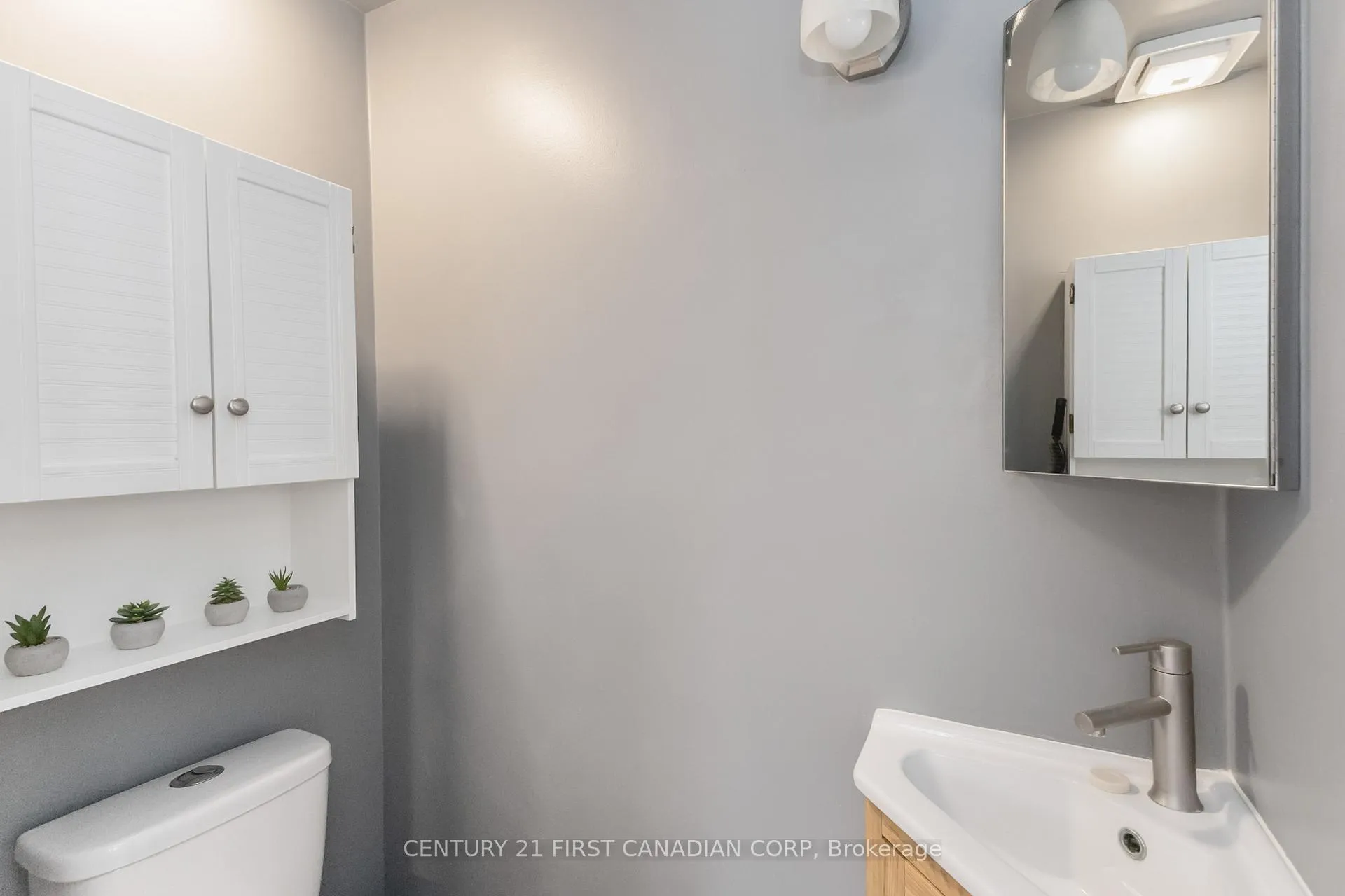 Photo 16 of 234 Union Street, Central Elgin, Belmont — HOMEH