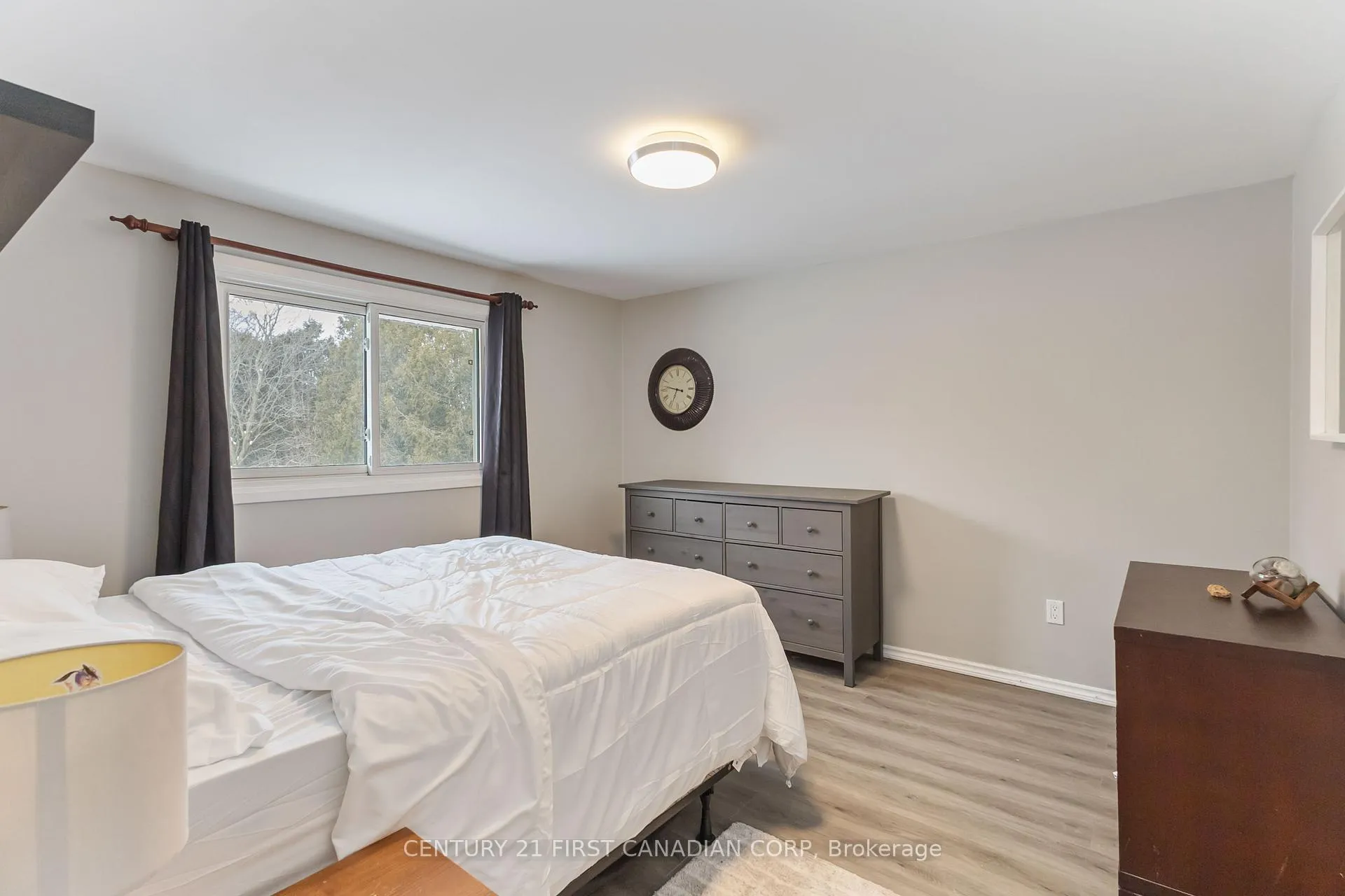 Photo 18 of 234 Union Street, Central Elgin, Belmont — HOMEH