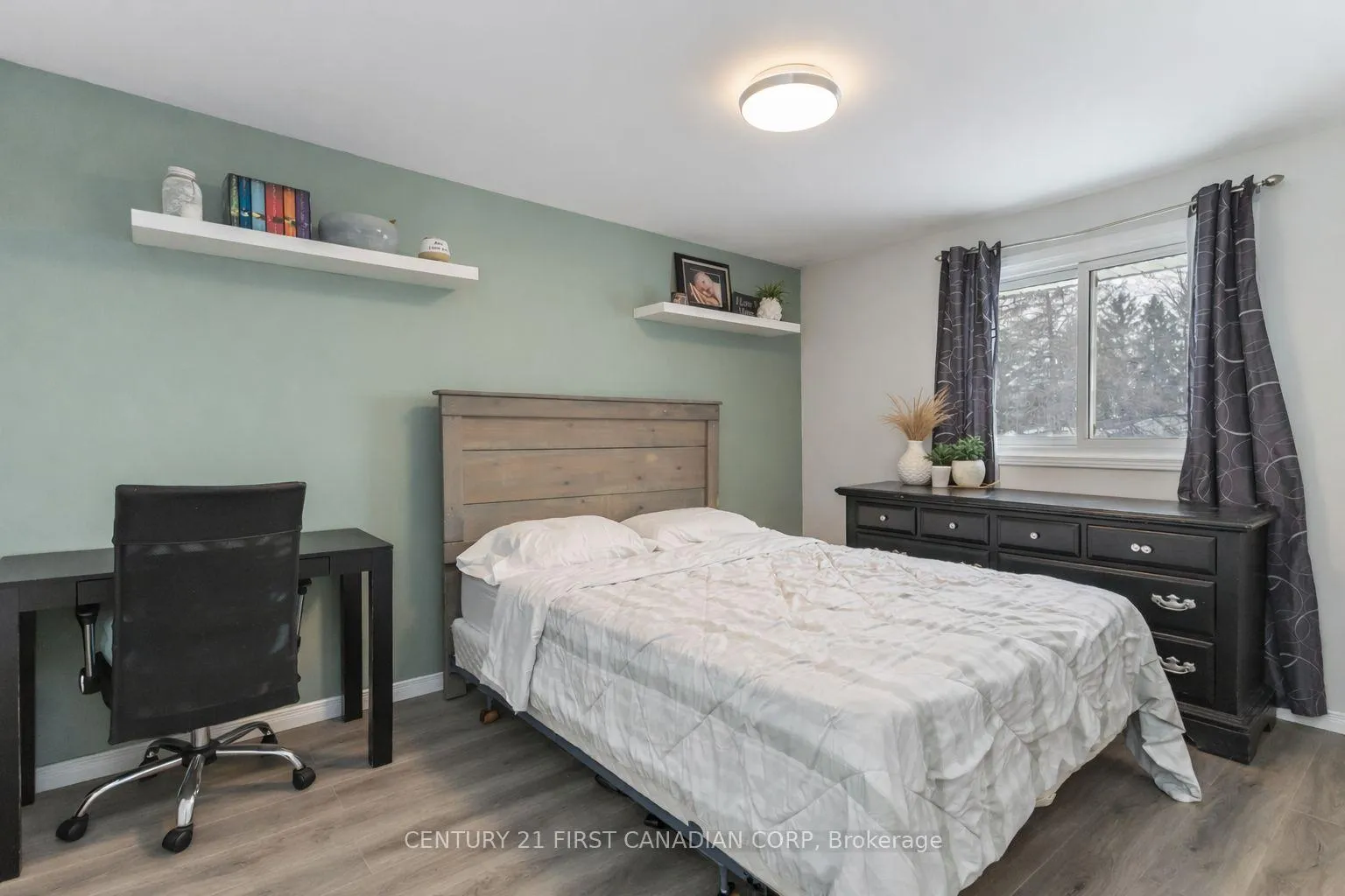 Photo 20 of 234 Union Street, Central Elgin, Belmont — HOMEH