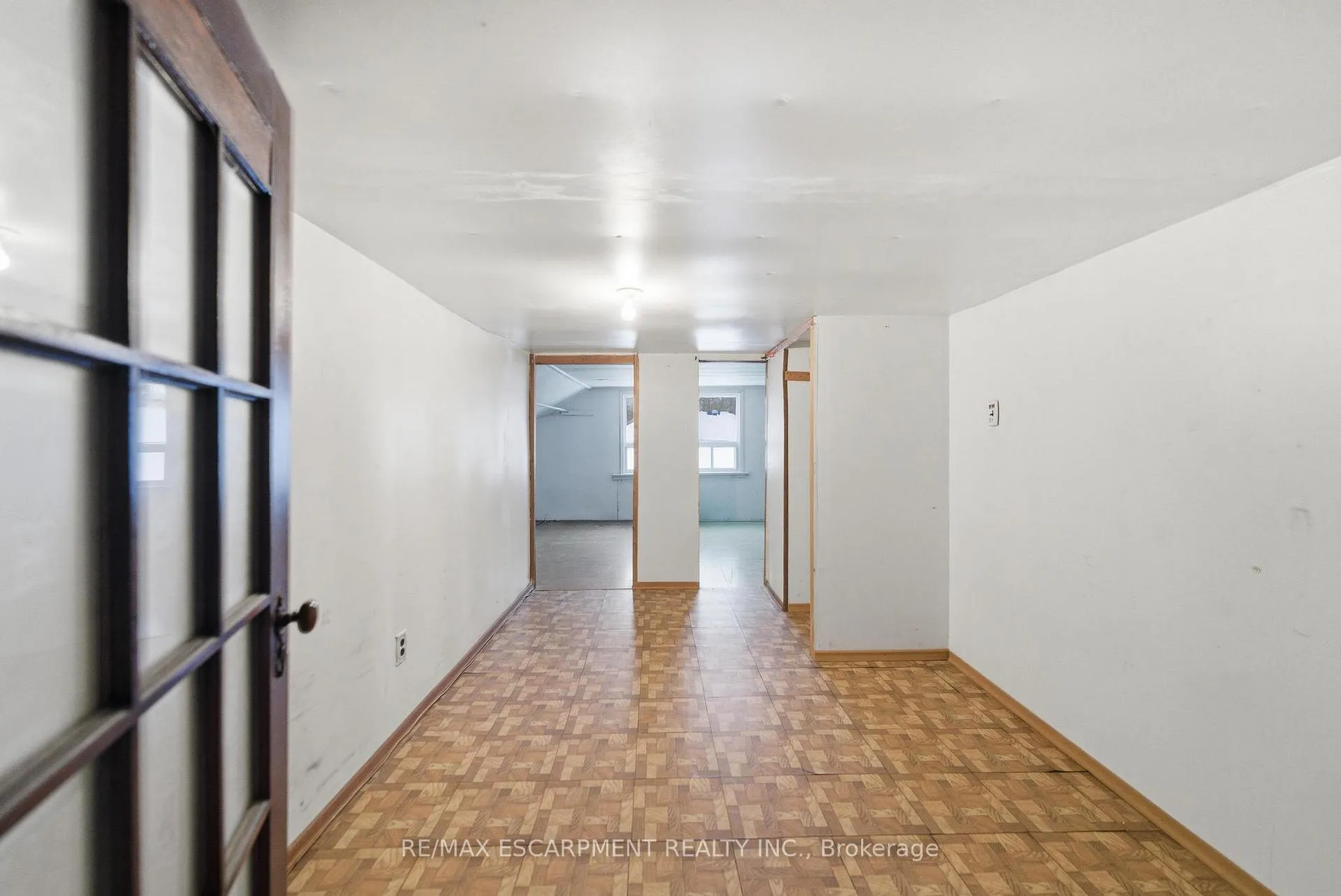 Photo 12 of 314 Hawkridge Avenue, Hamilton, Yeoville — HOMEH