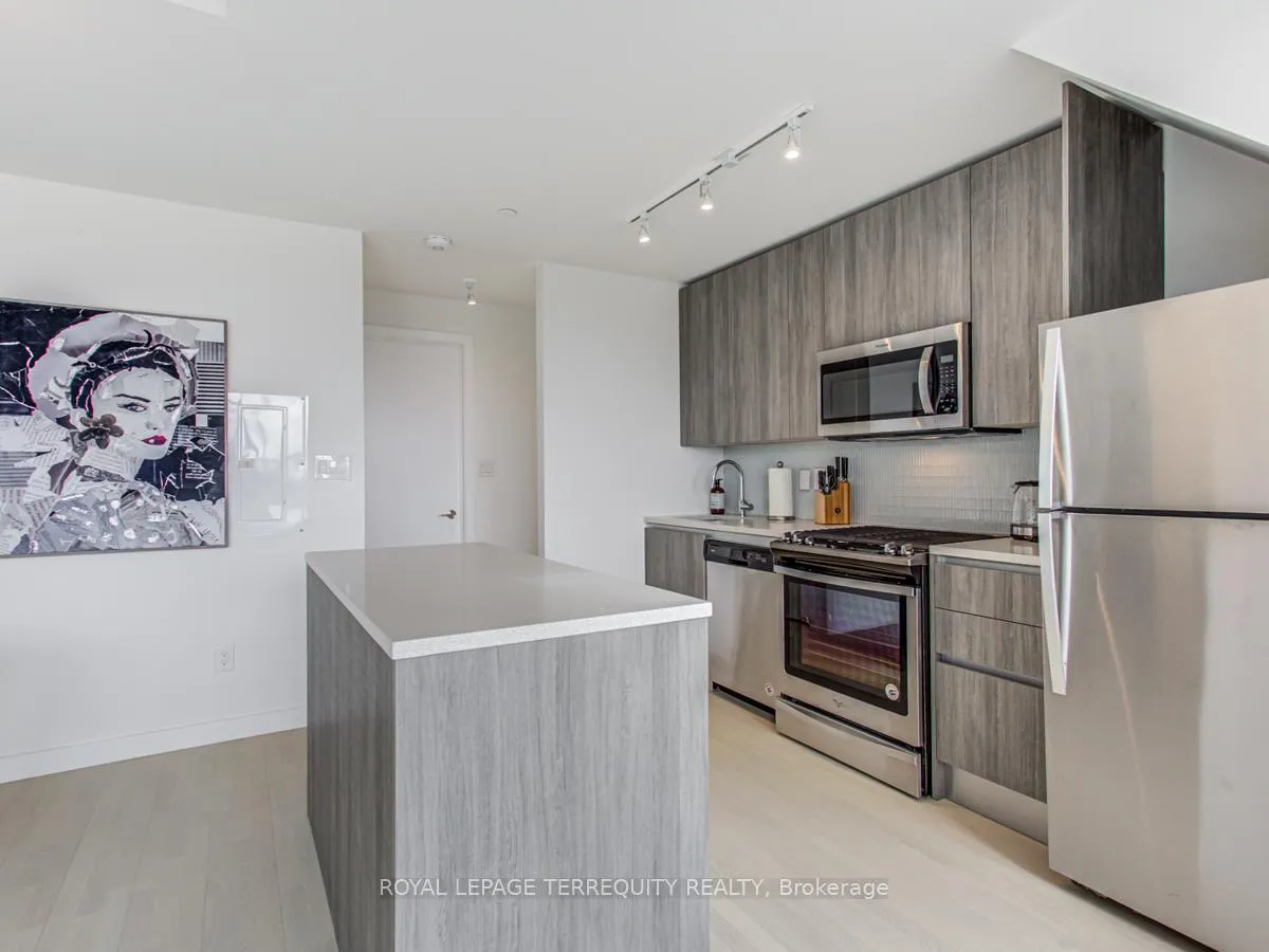 Photo 3 of Unit PH 705, 246 Logan Avenue, Toronto, South Riverdale — HOMEH