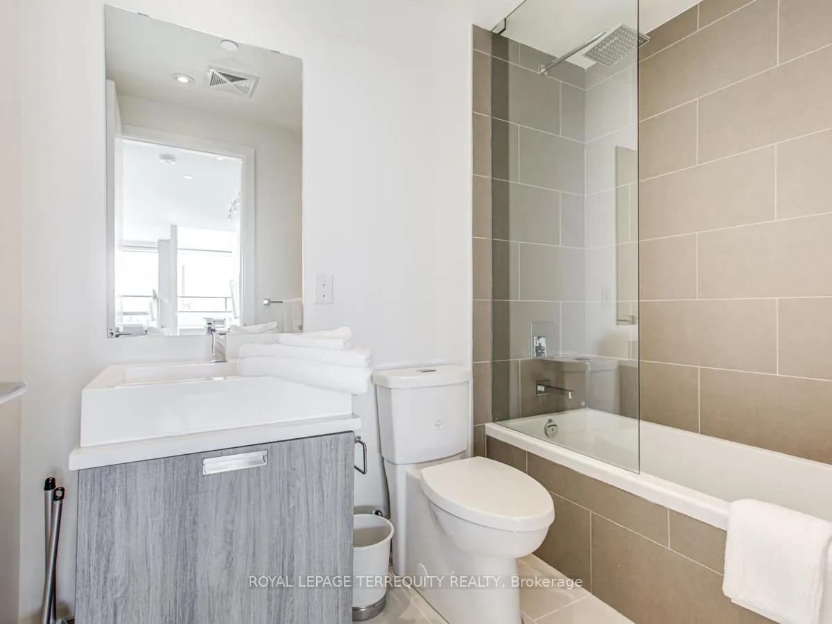 Photo 13 of Unit PH 705, 246 Logan Avenue, Toronto, South Riverdale — HOMEH
