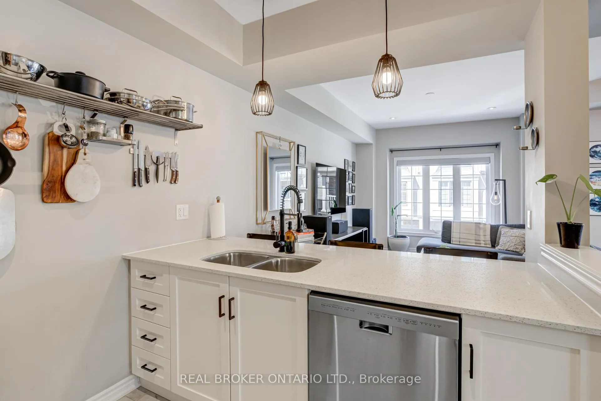 Photo 13 of Unit 49, 377 Glancaster Road, Hamilton, Villages of Glancaster — HOMEH