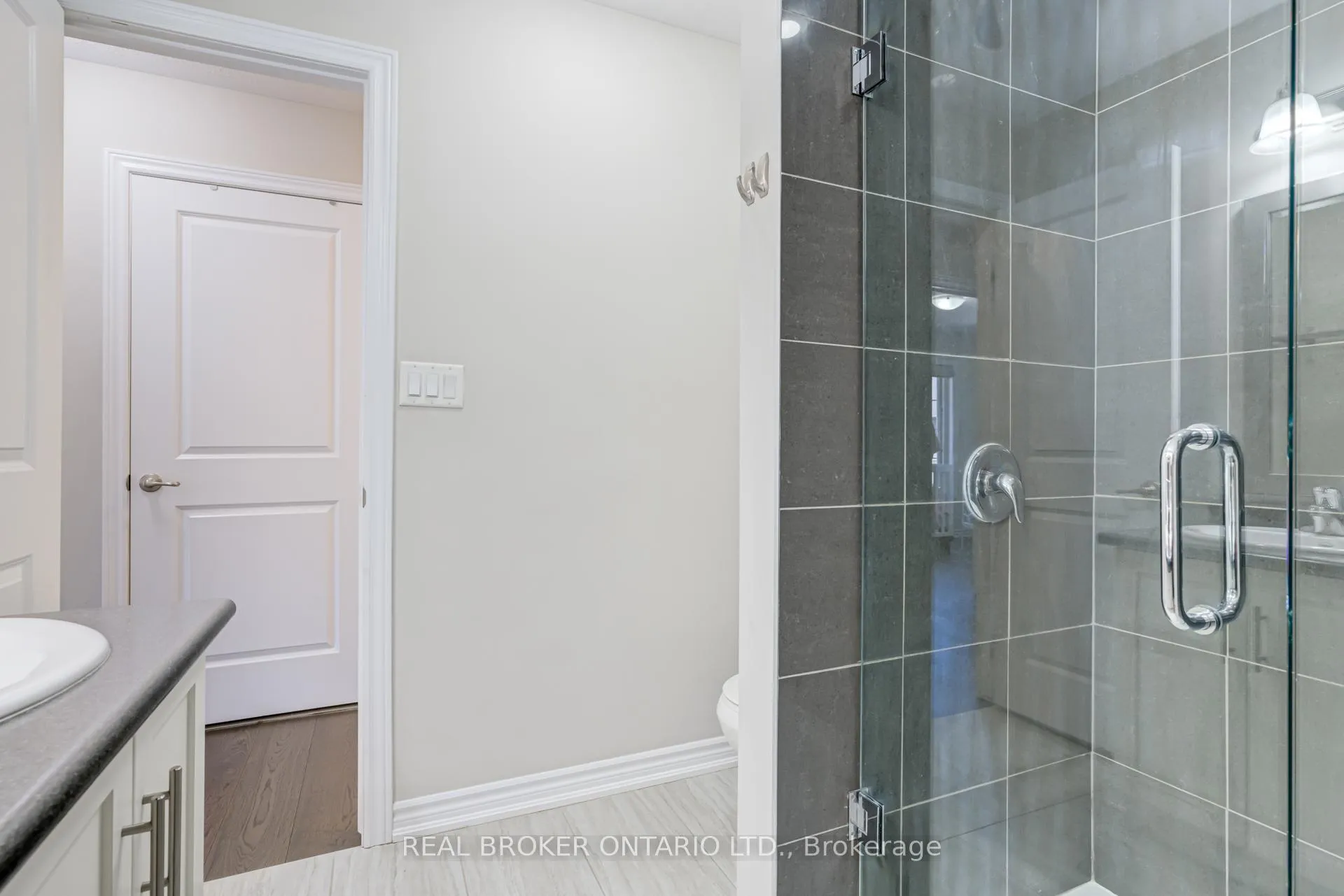 Photo 33 of Unit 49, 377 Glancaster Road, Hamilton, Villages of Glancaster — HOMEH