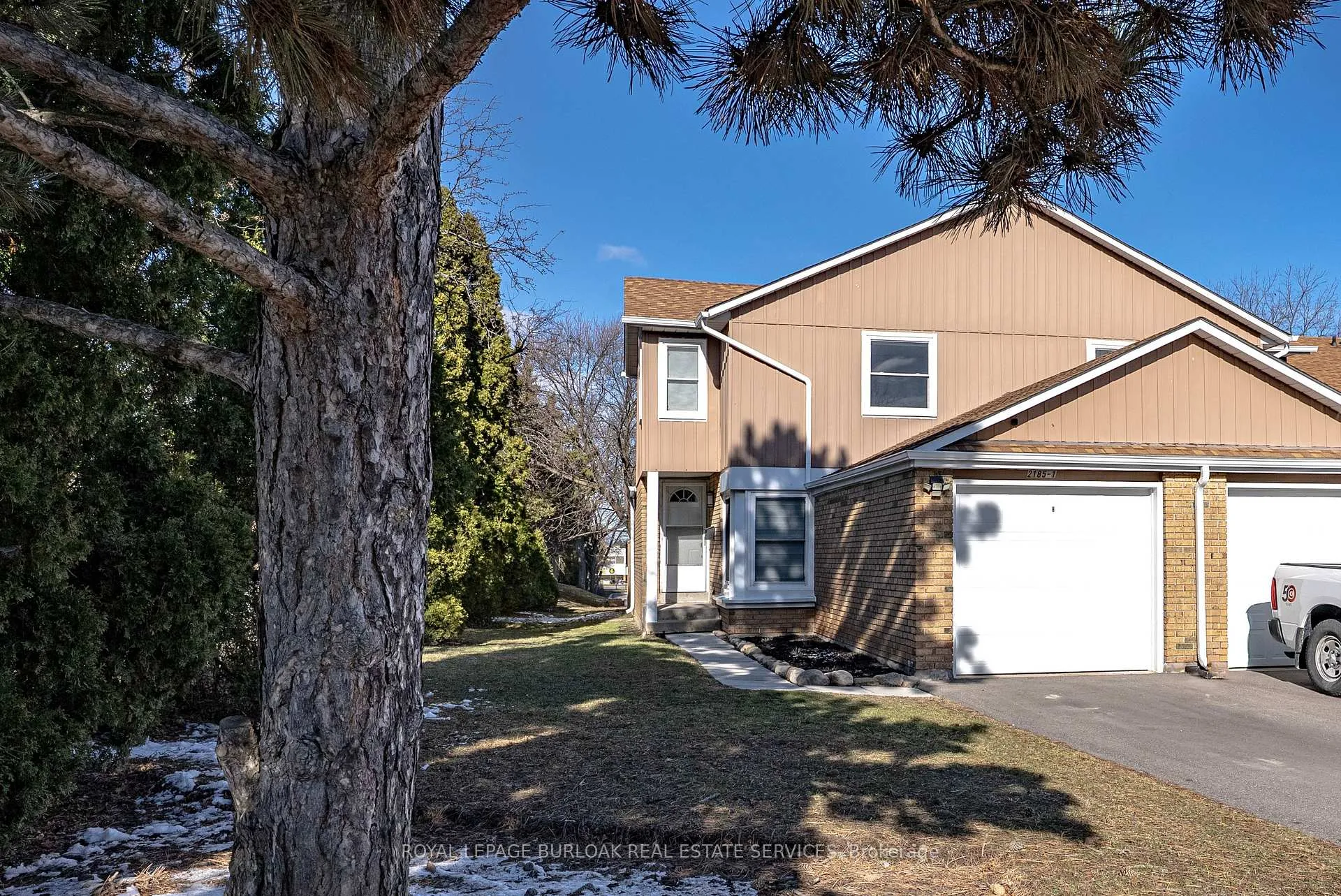 Front of Unit 1, 2185 Fairchild Boulevard