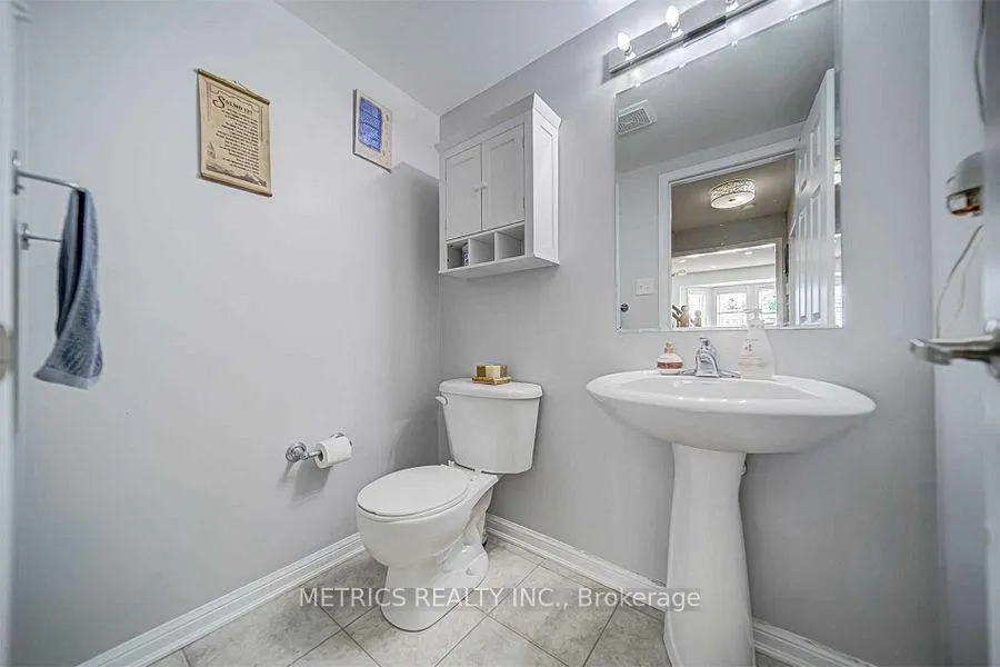 Photo 14 of 81 Mendelssohn Street, Scarborough, Clairlea-Birchmount — HOMEH
