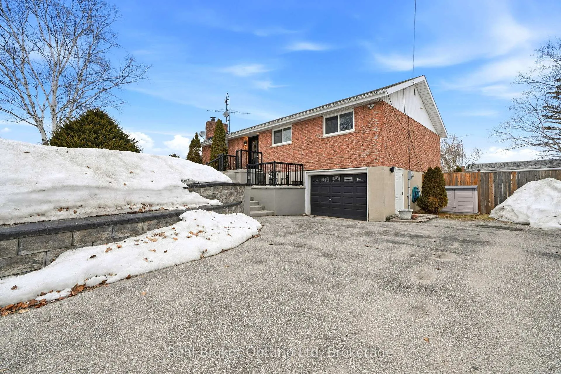 Photo 1 of 8271 93 Highway, Tiny, Wyebridge — HOMEH