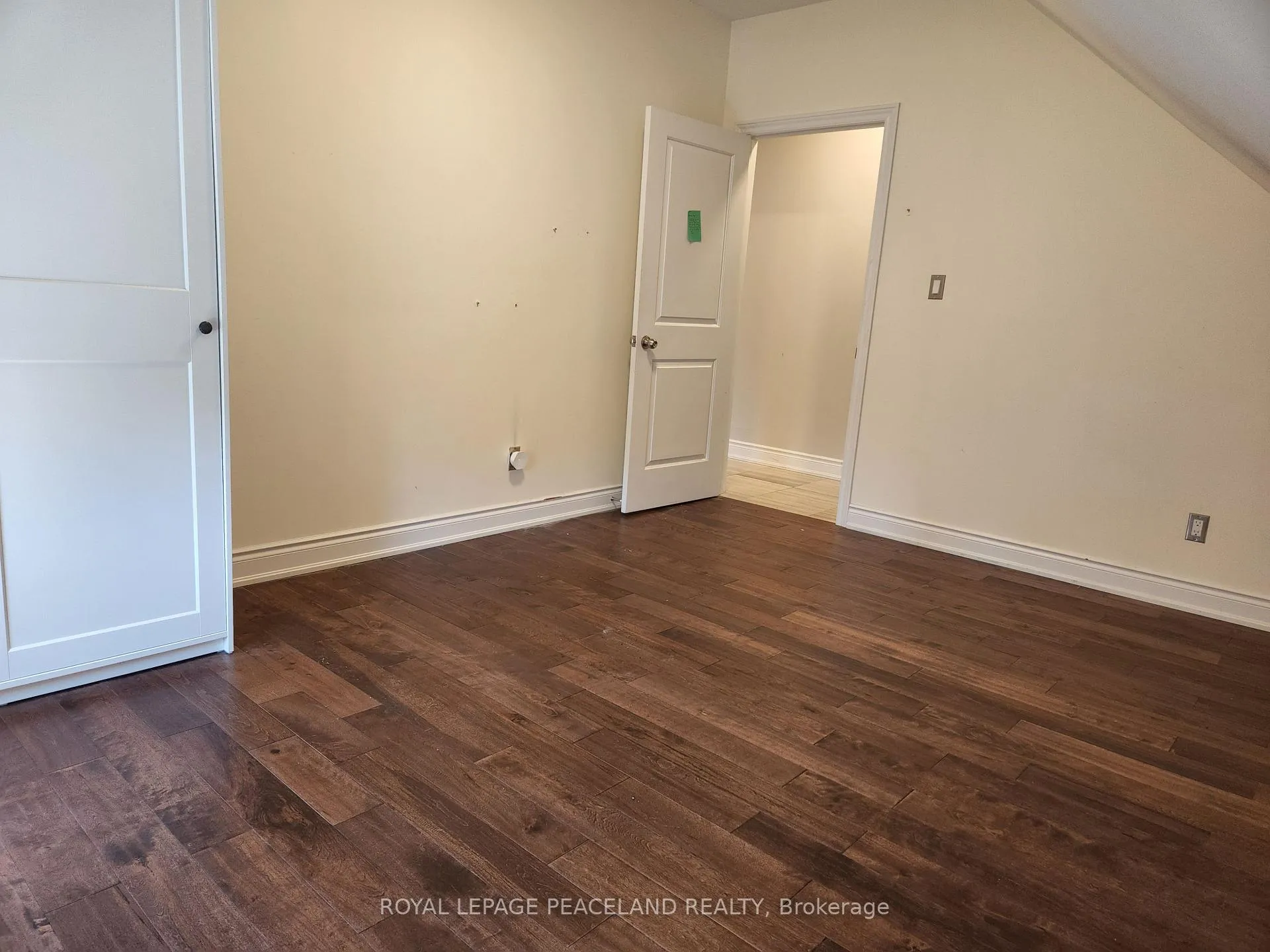 Photo 7 of Unit 3rd Flr, 101 Bedford Road, Toronto, The Annex — HOMEH