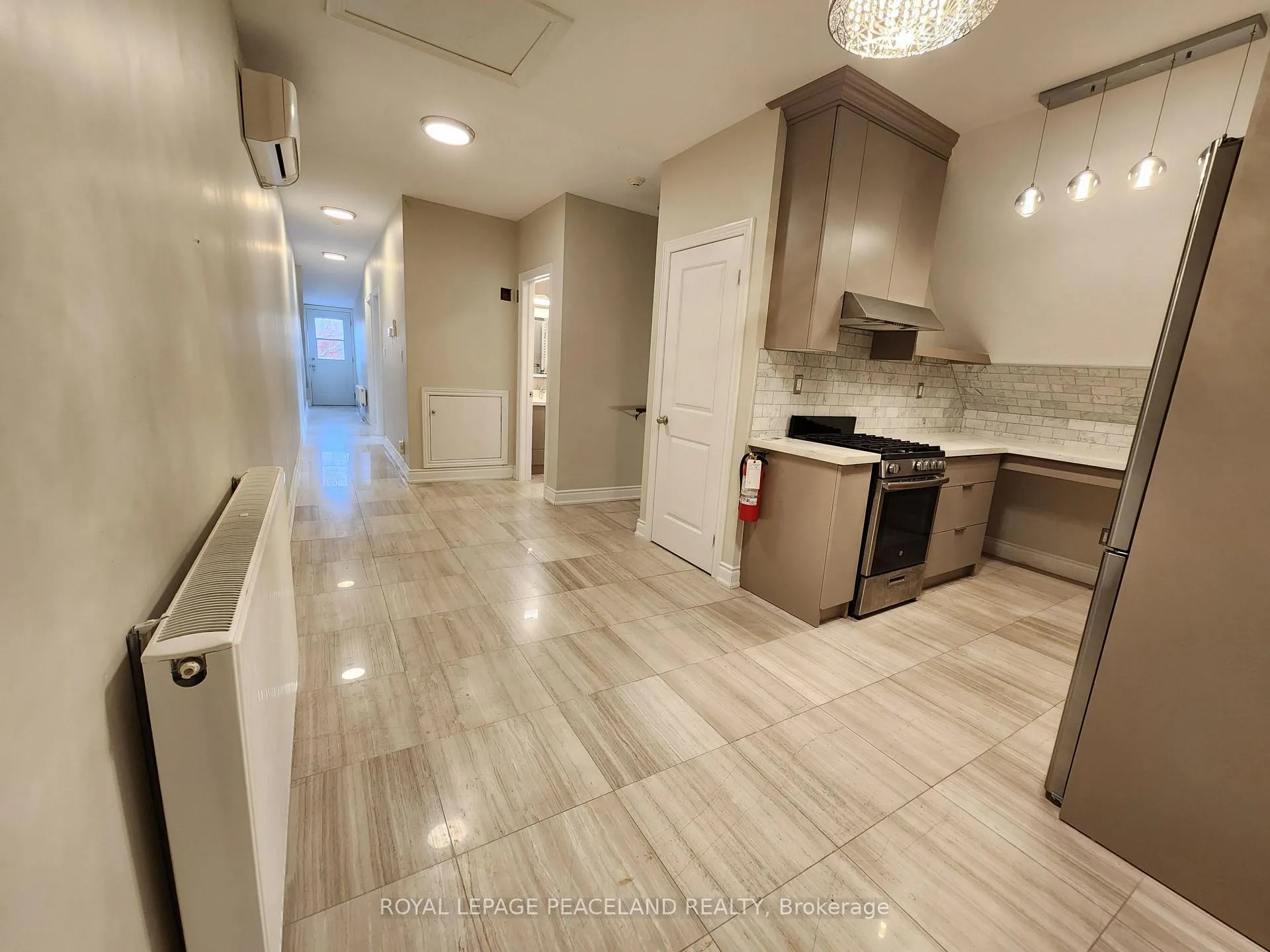Photo 12 of Unit 3rd Flr, 101 Bedford Road, Toronto, The Annex — HOMEH